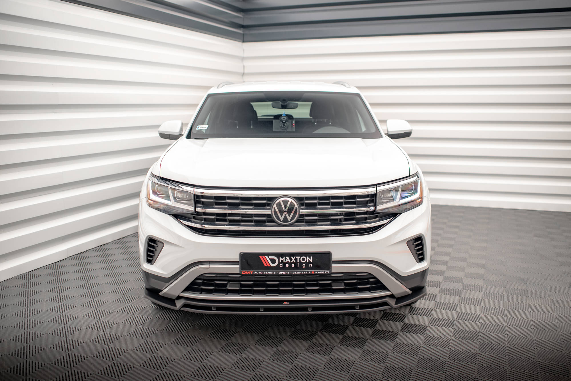 Maxton Design Передний сплиттер V.2 для Volkswagen Atlas Cross Sport — изображение 2