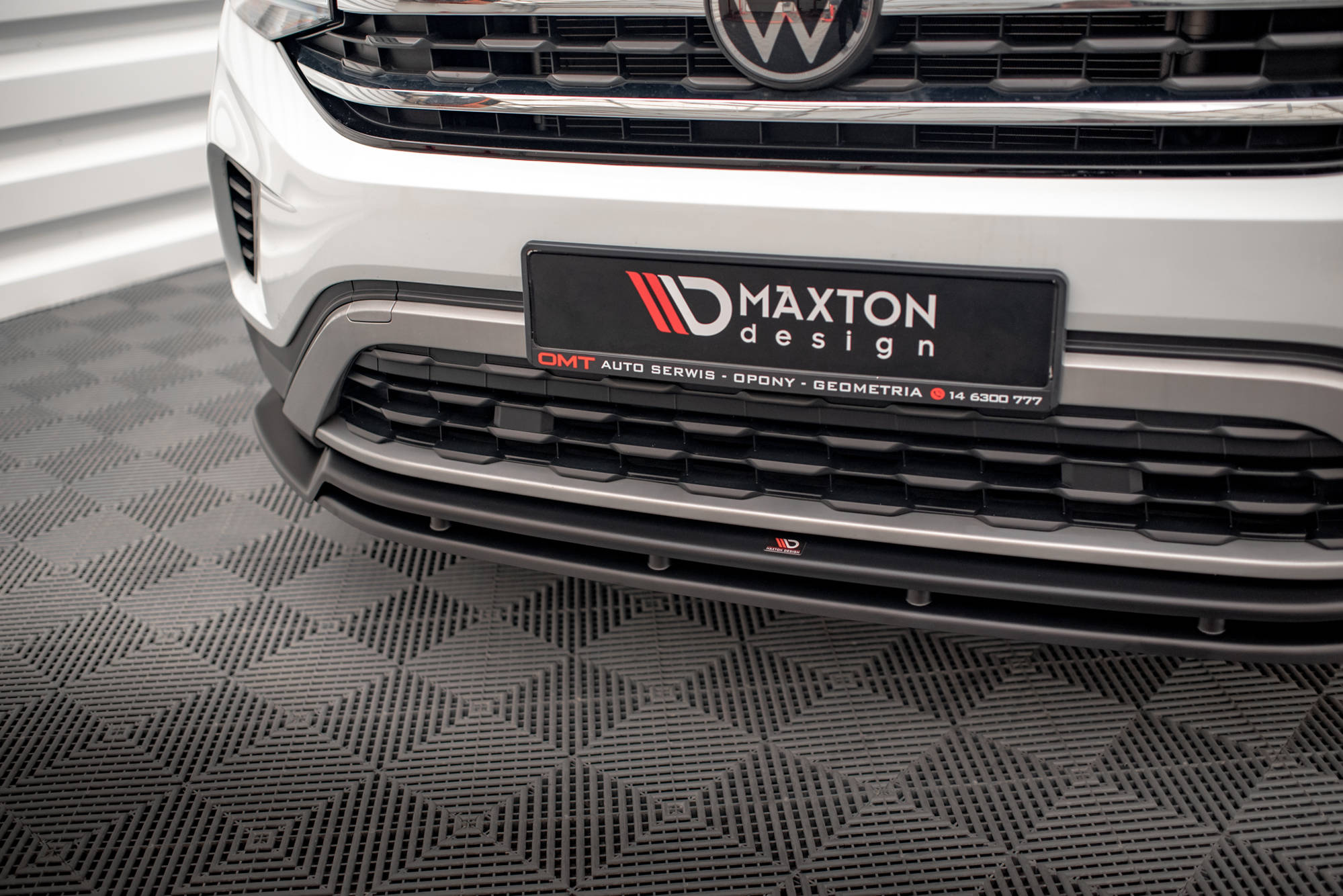 Maxton Design Передний сплиттер V.2 для Volkswagen Atlas Cross Sport — изображение 3