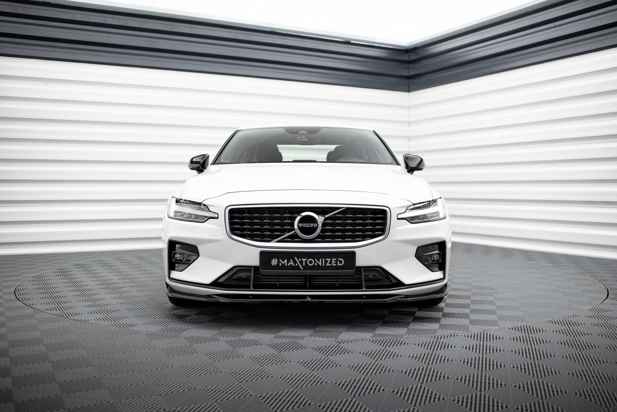 Maxton Design Передний сплиттер V.2 Volvo S60/V60 R-Design Mk3