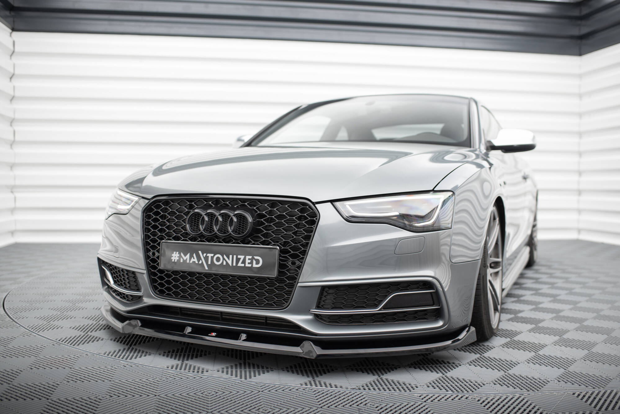 Maxton Design Передний сплиттер V.3 для Audi S5 / A5 S-Line 8T (рестайлинг)