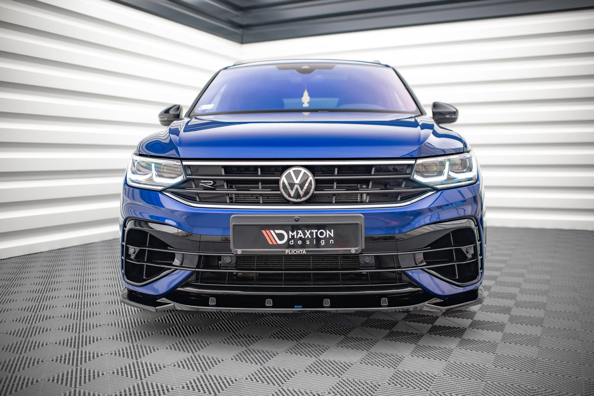 Maxton Design Передний сплиттер V.3 для Volkswagen Tiguan R / R-Line Mk2 Facelift — изображение 2