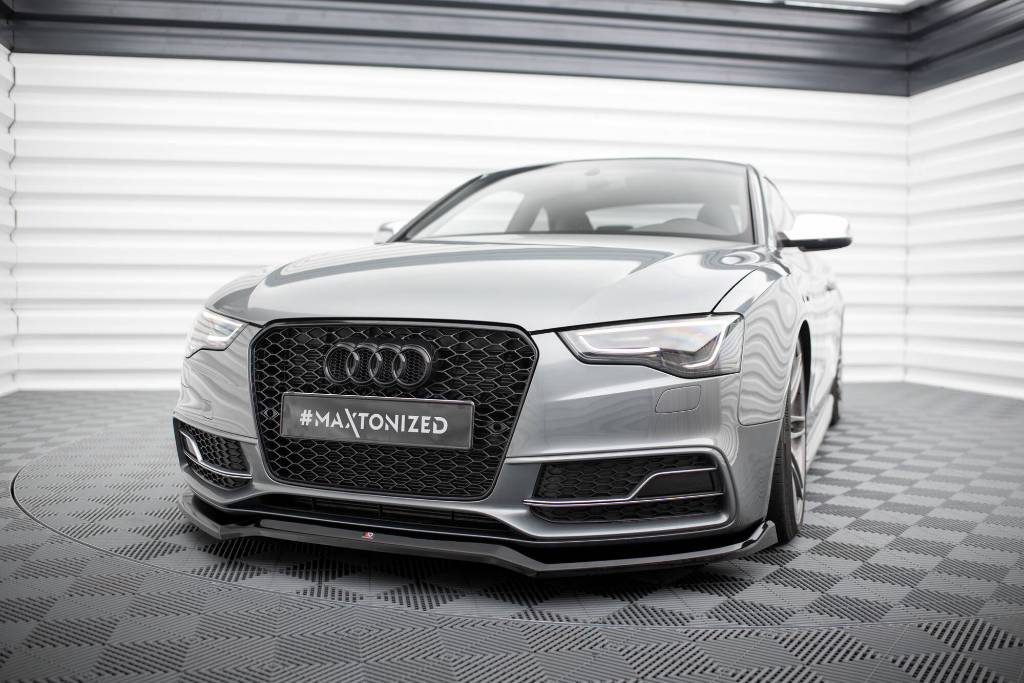 Maxton Design Передний сплиттер V.4 для Audi S5 / A5 S-Line 8T (рестайлинг)