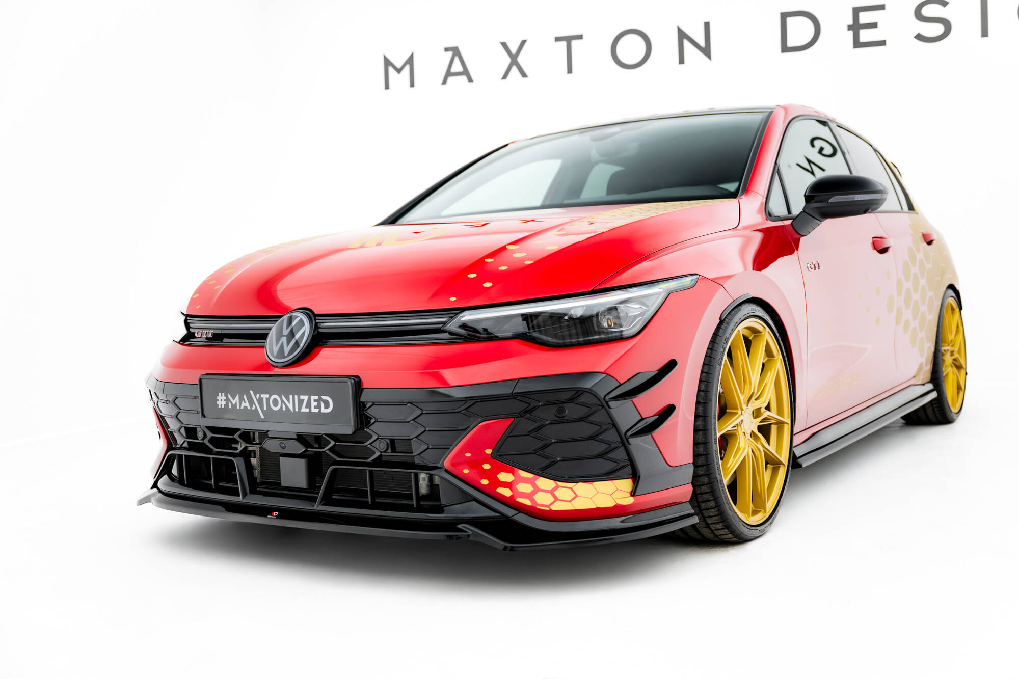 Maxton Design Передний сплиттер V.4 Volkswagen Golf GTI Clubsport Mk8 Рестайлинг