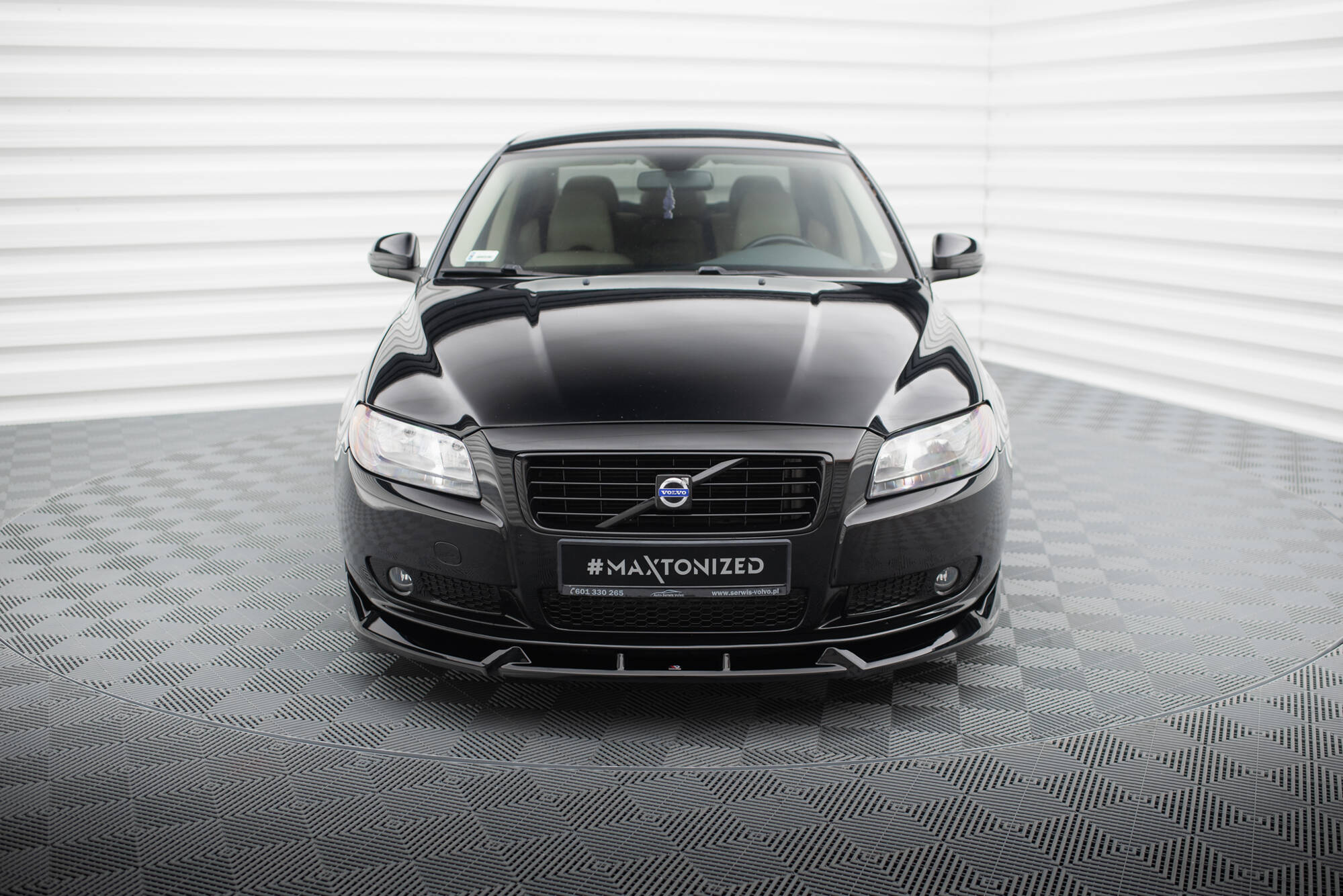 Maxton Design Передний спойлер Volvo S80 Mk2 — изображение 2
