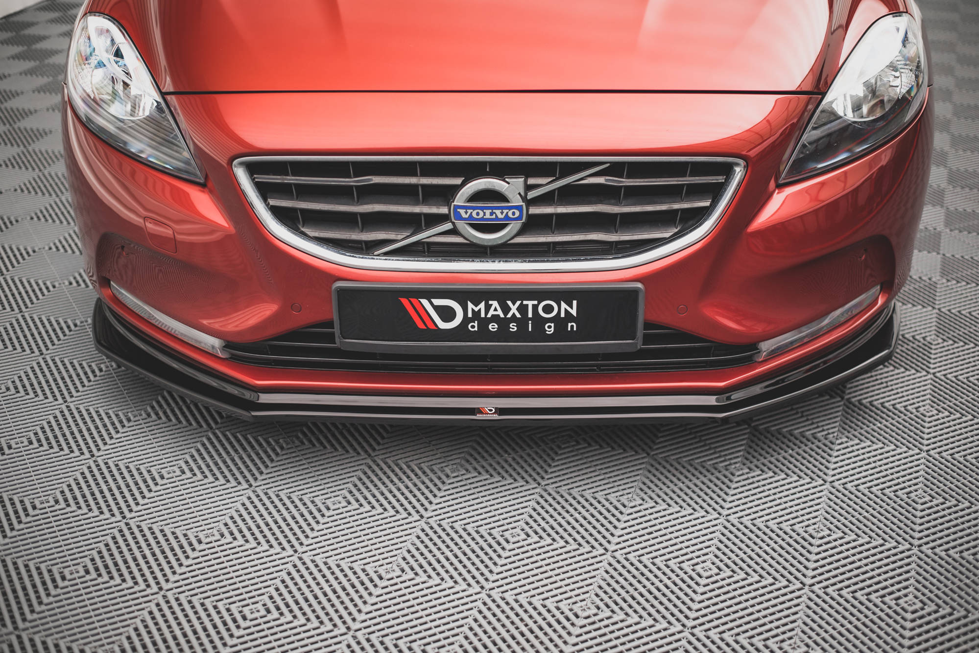 Maxton Design Передний спойлер Volvo V40 — изображение 2