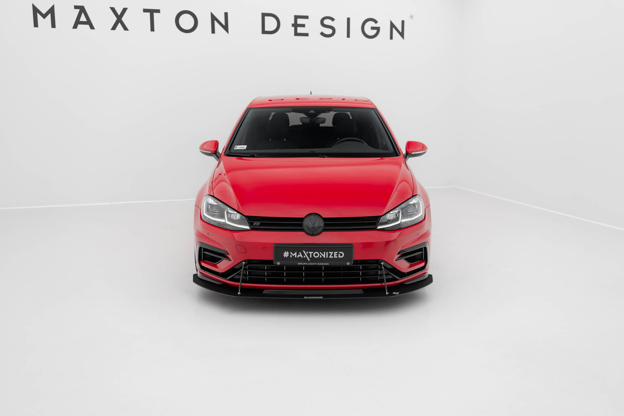 Maxton Design Передний гоночный сплиттер Hybrid для VW Golf 7 R / R-Line Facelift — изображение 3