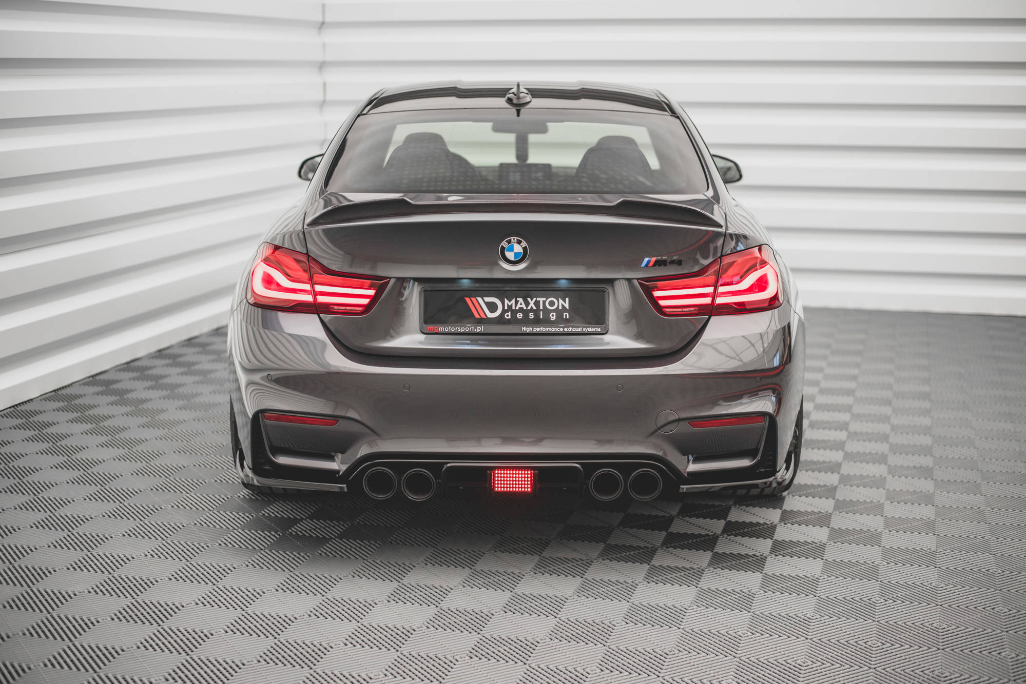 Maxton Design Светодиодный стоп-сигнал BMW M4 F82 — изображение 3