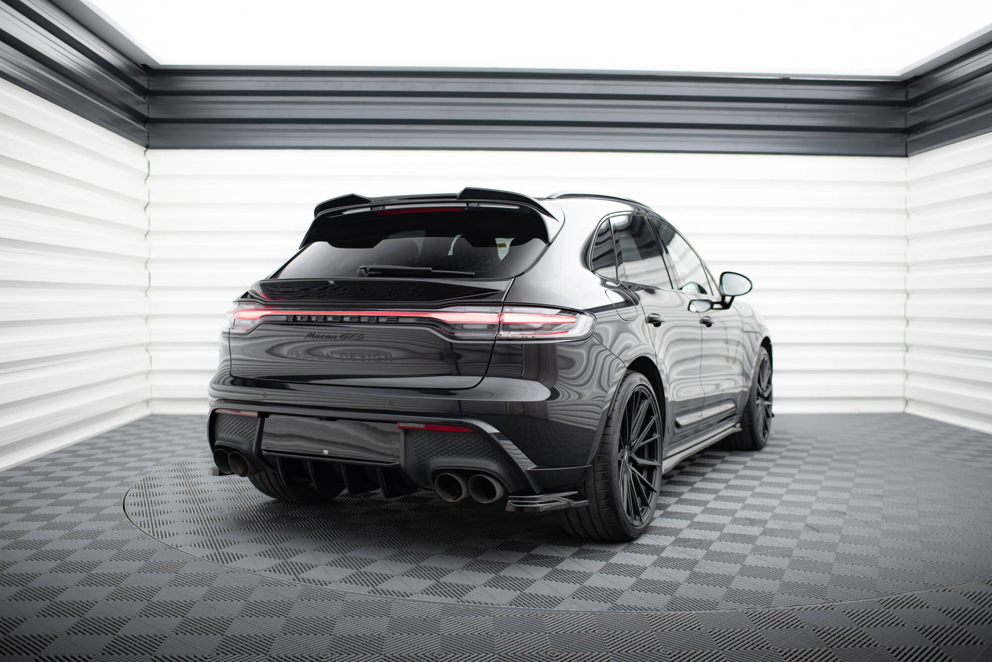 Maxton Design Нижний спойлер 3D для Porsche Macan GTS / Standard / T Mk1 Facelift 2 — изображение 2
