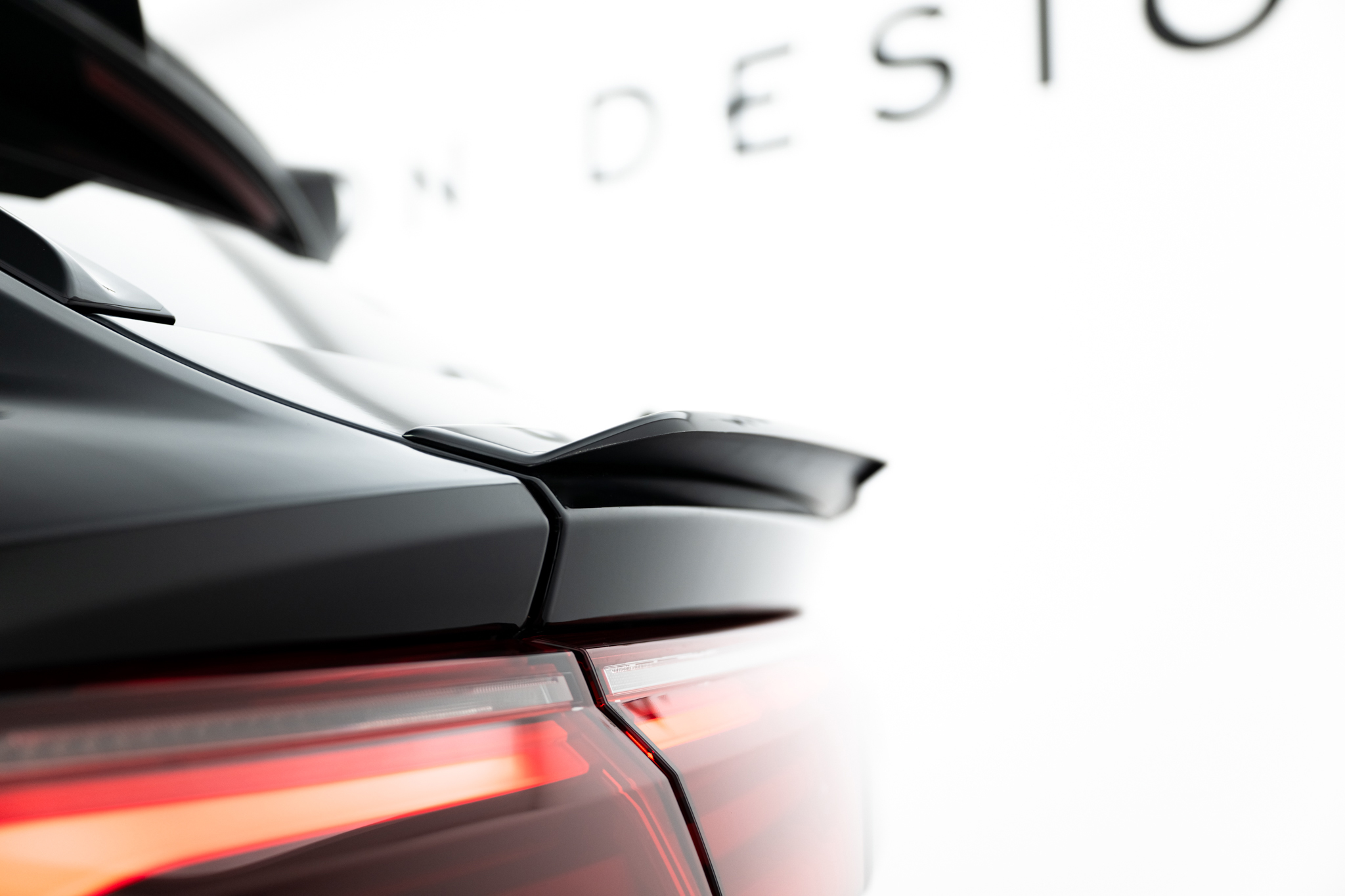 Maxton Design Нижний спойлер Audi RSQ8 Mk1 — изображение 4