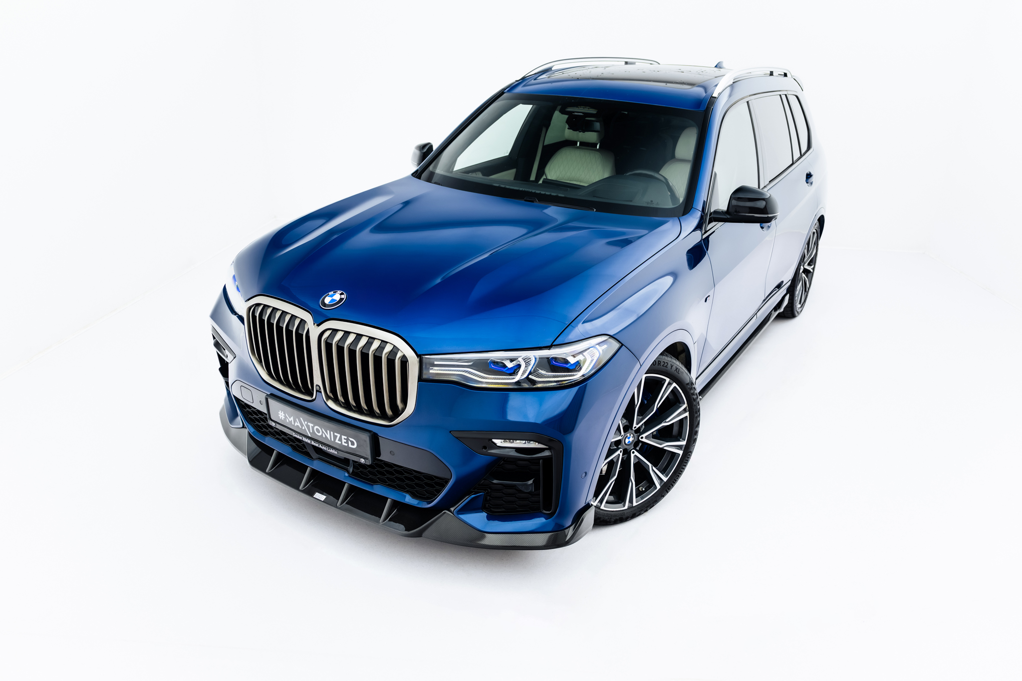 Maxton Design Передний сплиттер из препрег-карбона для BMW X7 M-Pack G07