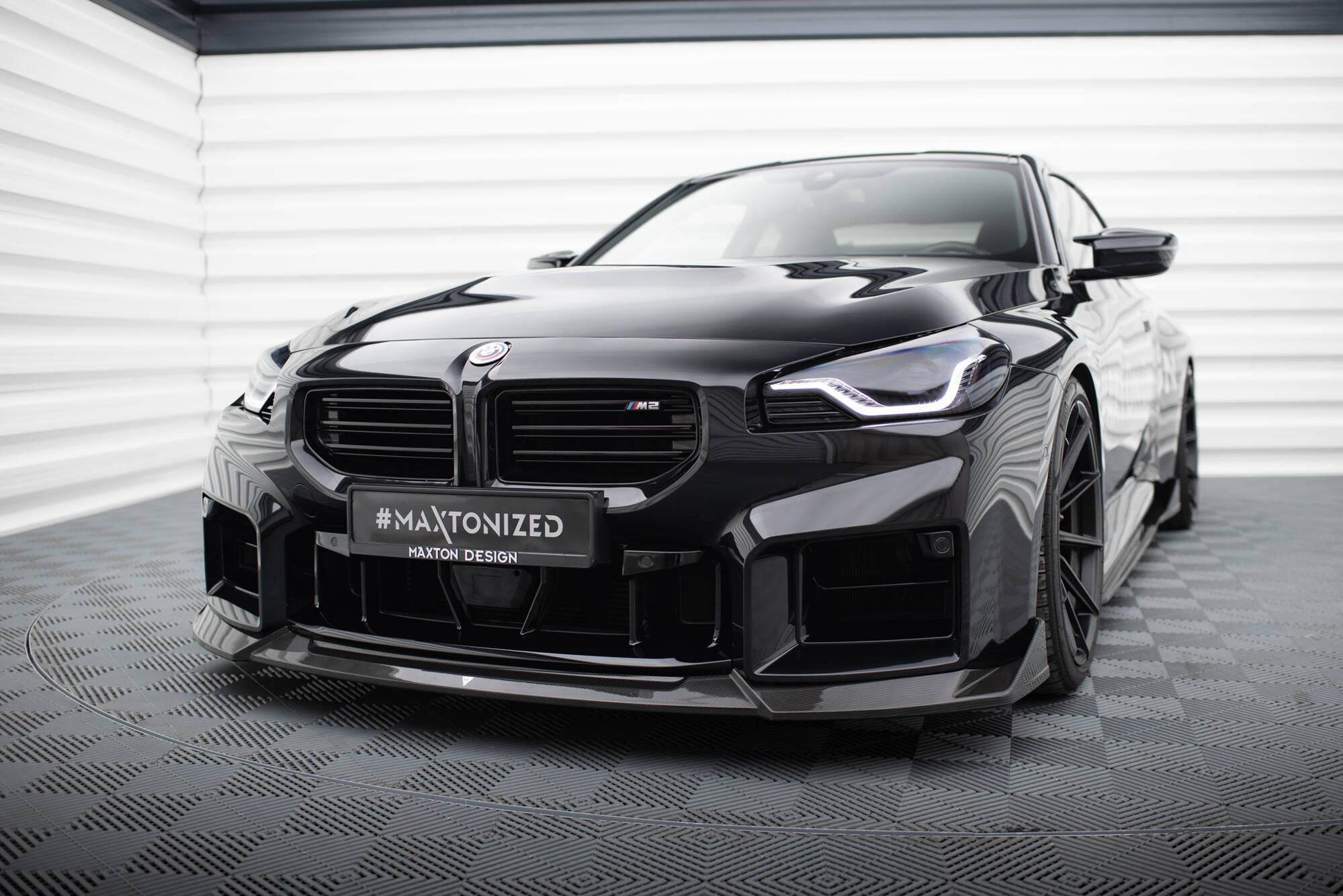 Maxton Design Передний сплиттер из препрег-углеродного волокна V.1 для BMW M2 G87