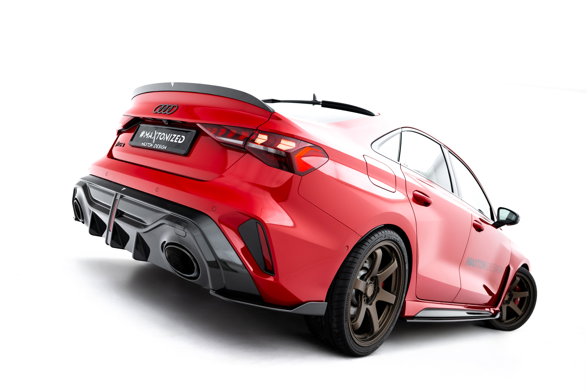 Maxton Design Задний диффузор из препрег-карбона для Audi RS3 Sedan 8Y Facelift — изображение 3