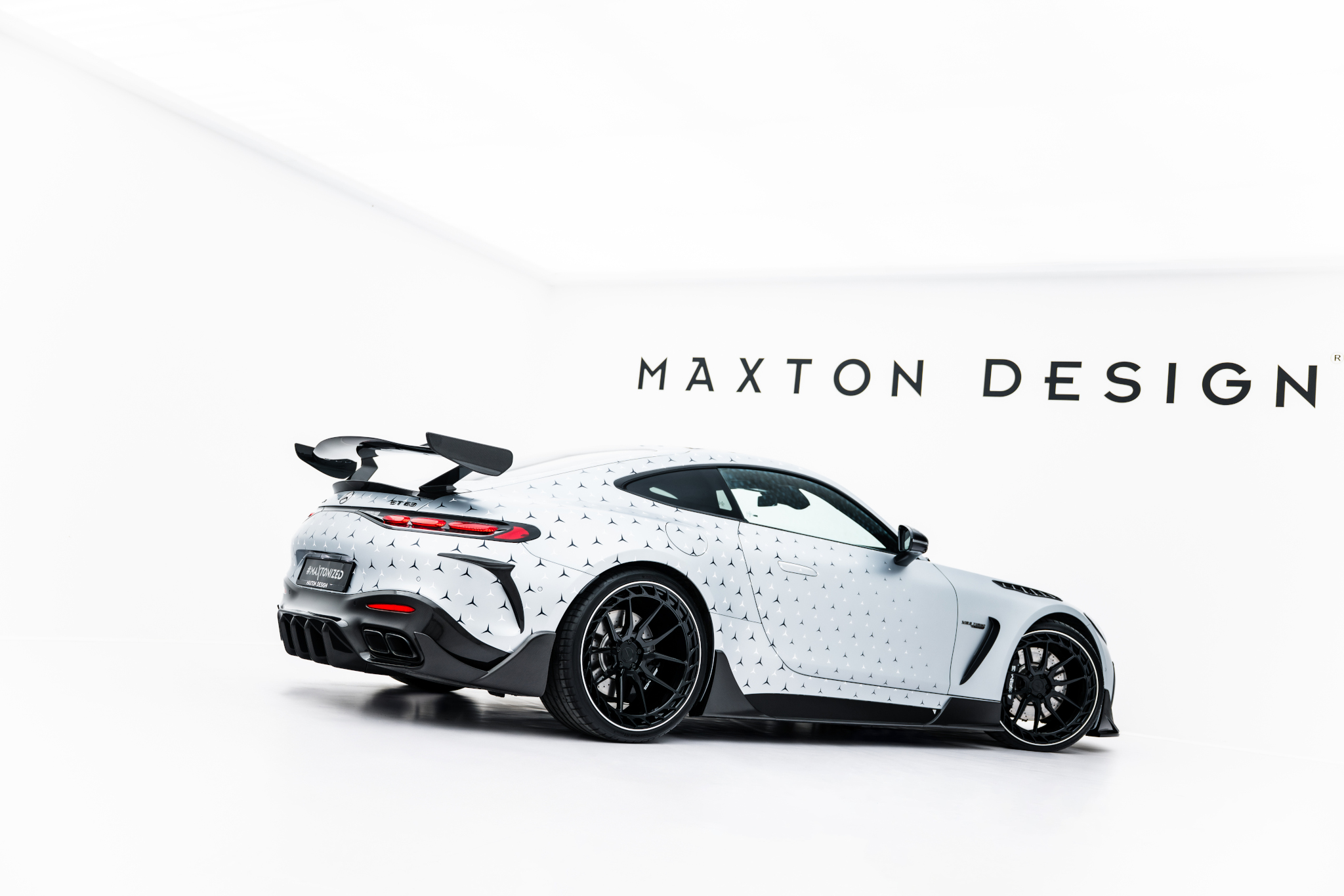 Maxton Design Боковые пороги из препрег-карбона для Mercedes-AMG GT 63 / 55 / 63 SE Performance C192