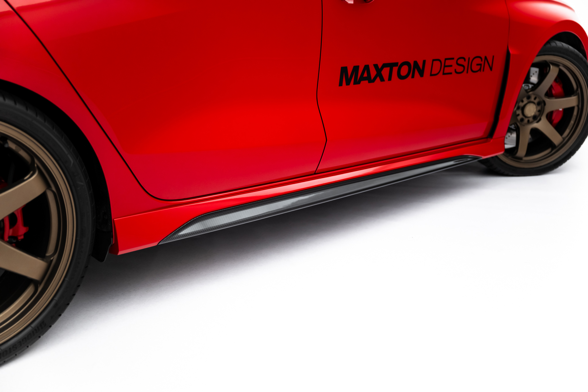 Maxton Design Боковые пороги из препрег-карбона V.2 для Audi RS3 Седан / Спортбэк 8Y / 8Y Фейслипт — изображение 2