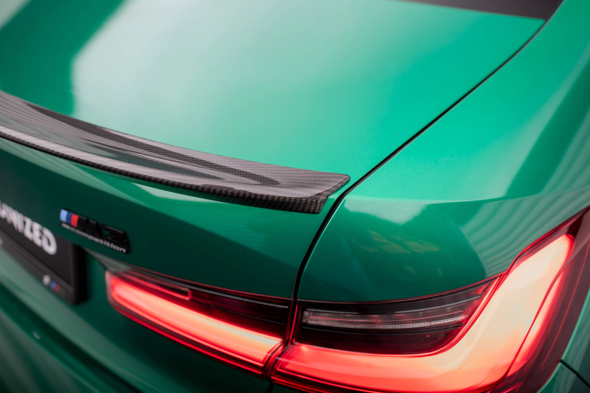 Maxton Design Спойлер на заднюю дверь из препрег-карбона для BMW M3 G80 / M340i G20 / 3 M-Pack G20 / 3 Standard G20 — изображение 4