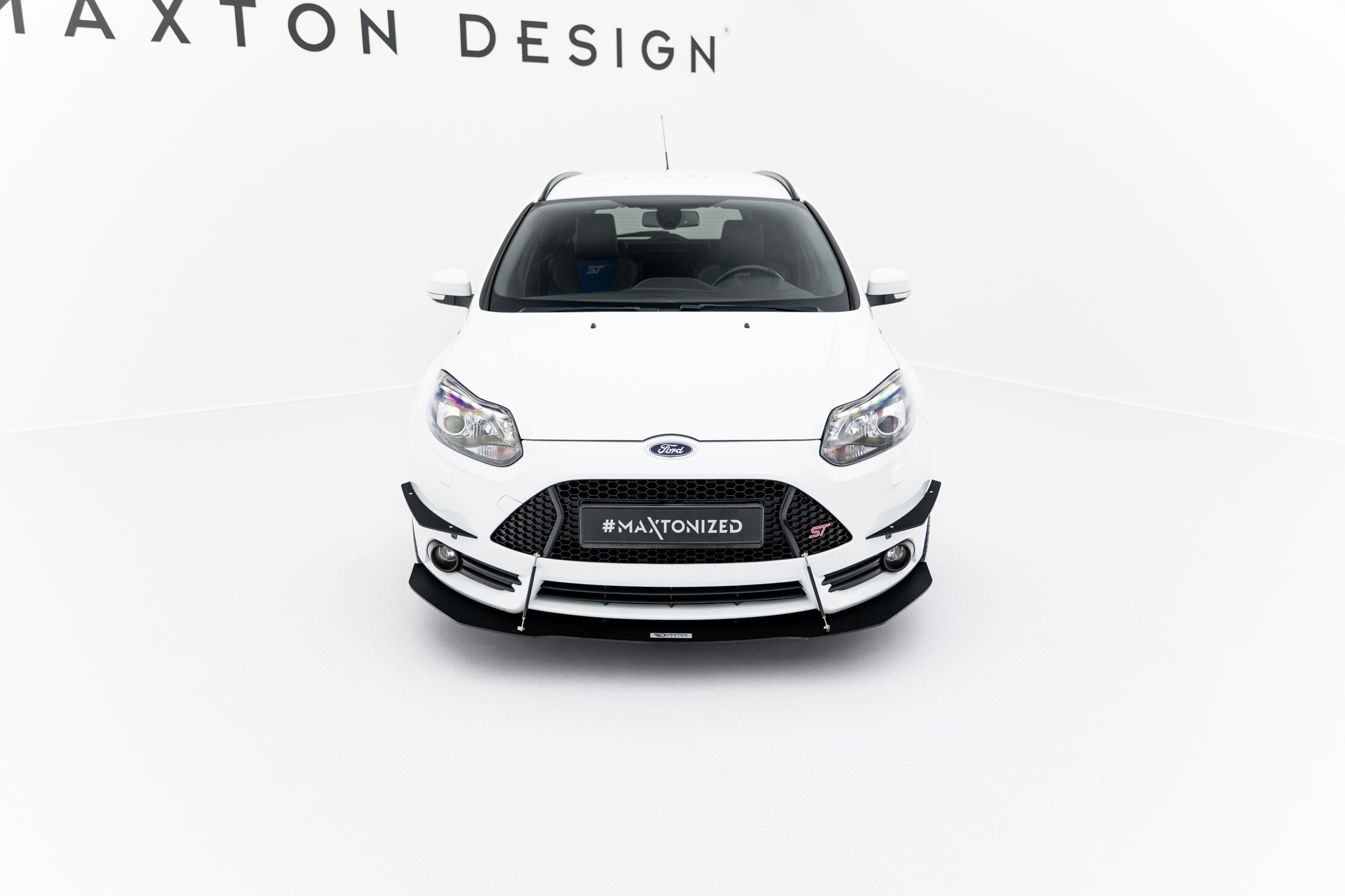 Maxton Design Передний сплиттер Racing Front Splitter V.1 для Ford Focus ST Mk3 — изображение 2