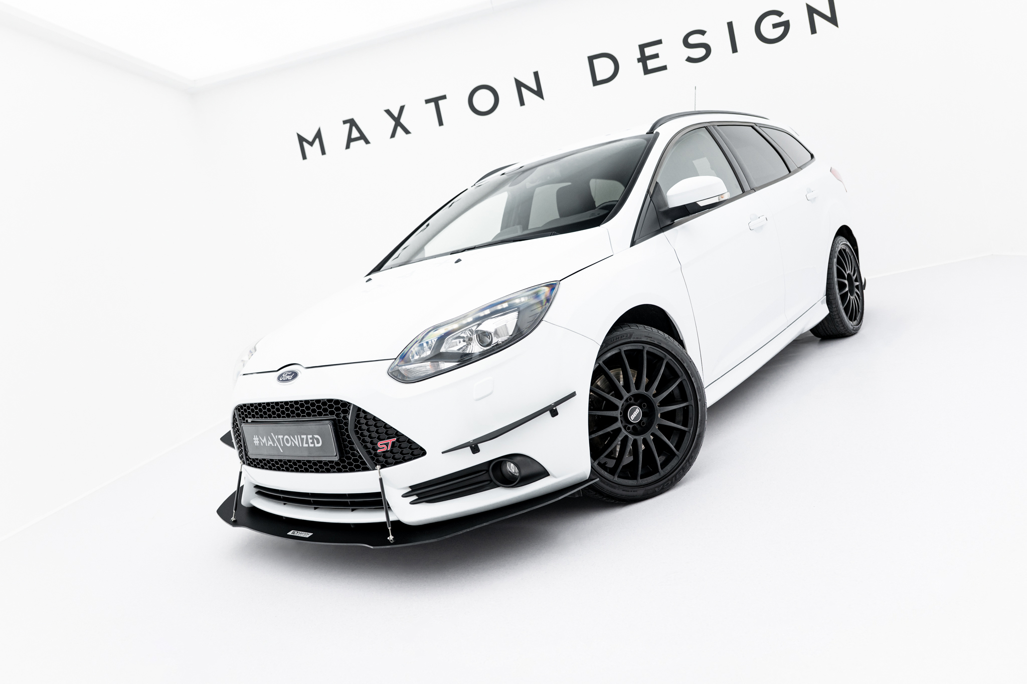 Maxton Design Передний сплиттер Racing Front Splitter V.1 для Ford Focus ST Mk3 — изображение 4
