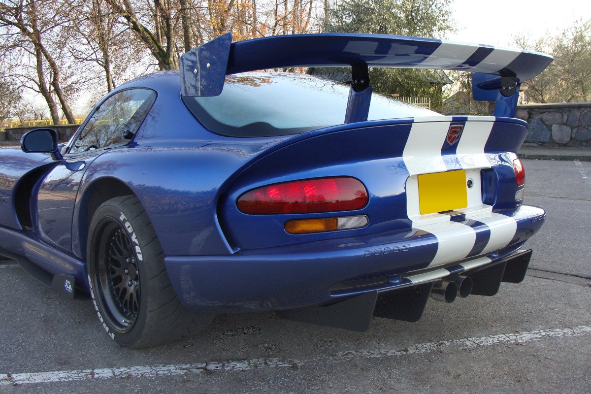 Maxton Design Задний диффузор Dodge VIPER GTS — изображение 4