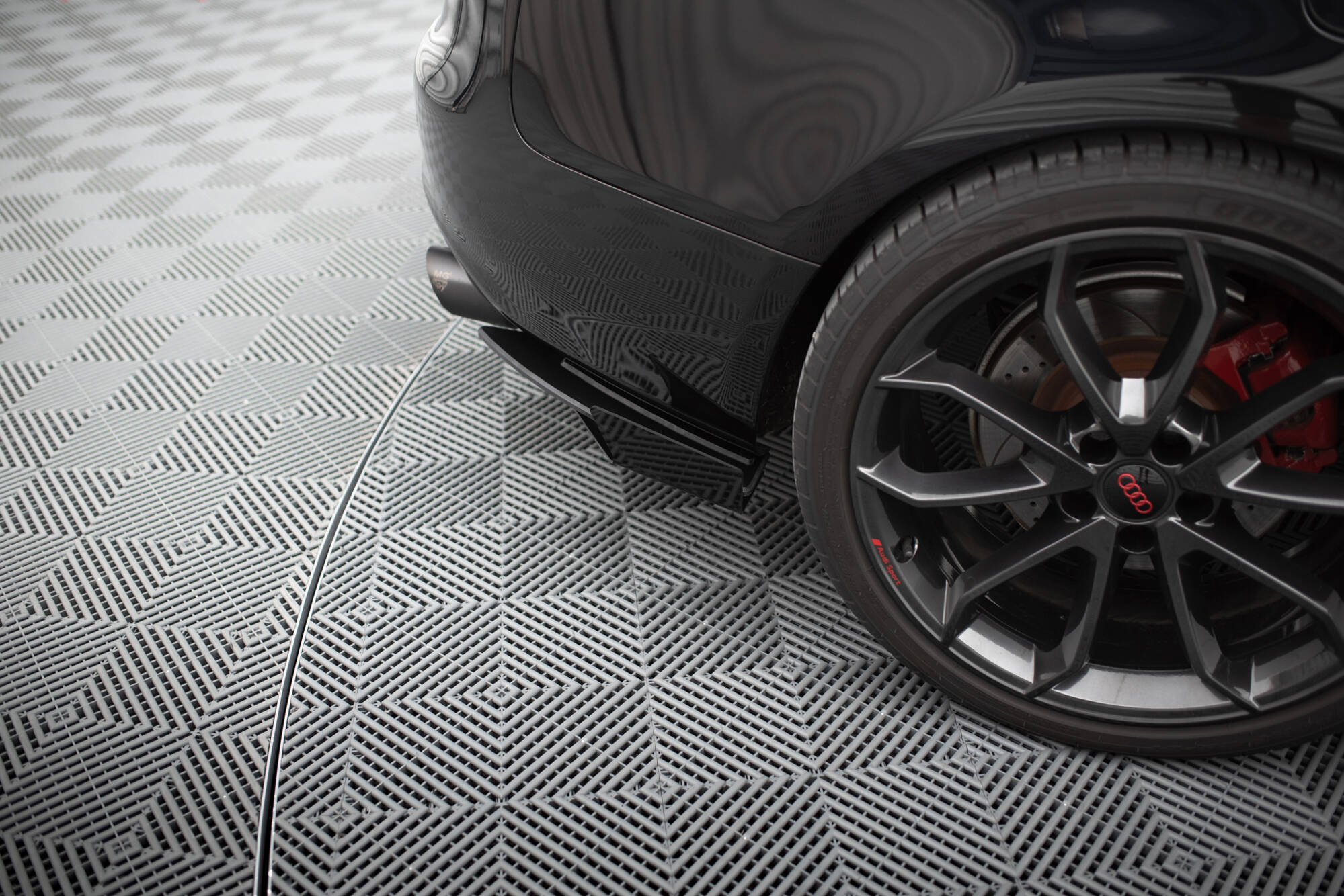 Maxton Design Задние боковые брызговики Audi S5 / A5 S-Line Coupe / Cabriolet 8T