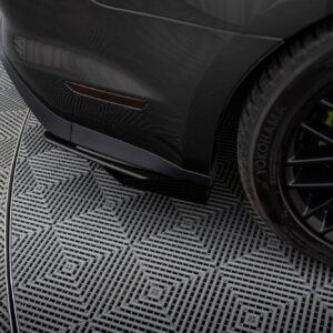 Maxton Design Задние боковые брызговики Ford Mustang GT Mk6