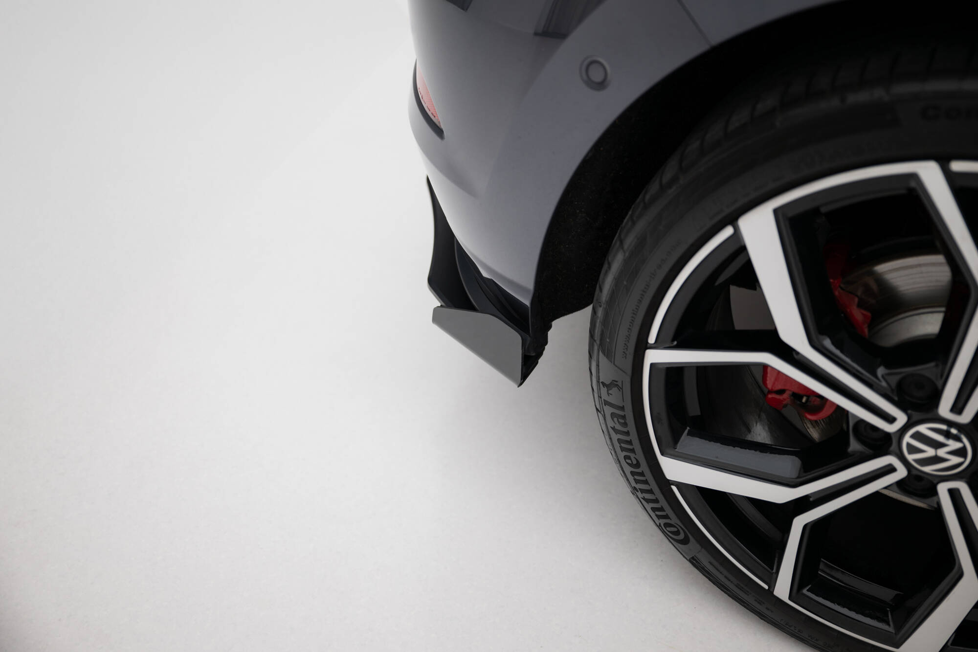 Maxton Design Задние боковые брызговики Volkswagen Polo GTI Mk6 Facelift