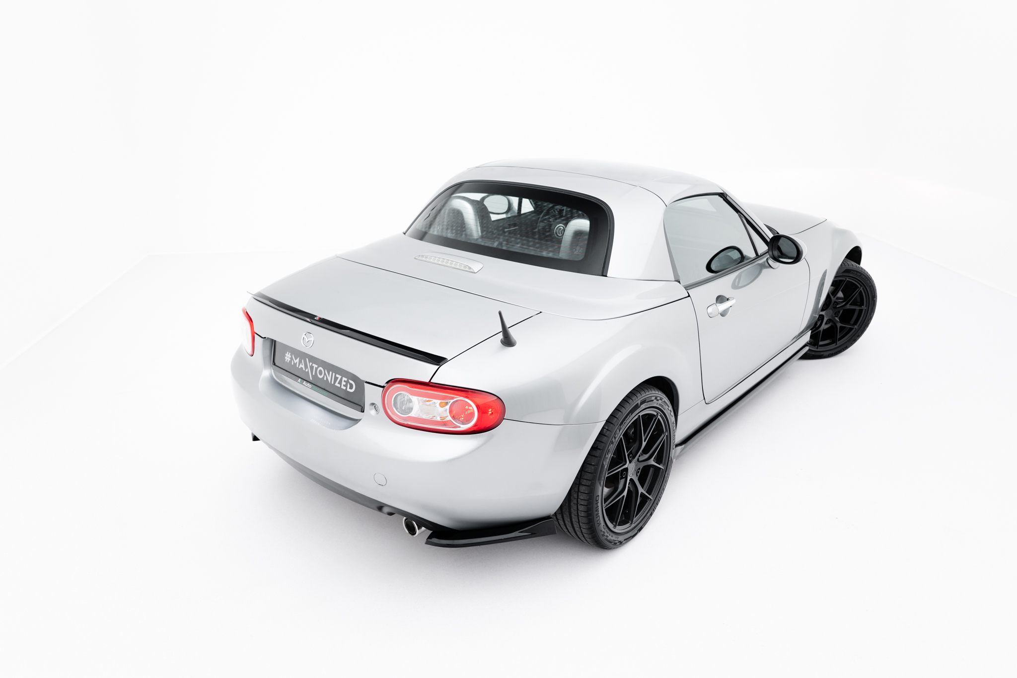 Maxton Design Задние боковые спойлеры для Mazda MX-5 Mk3 (NC) после рестайлинга — изображение 3