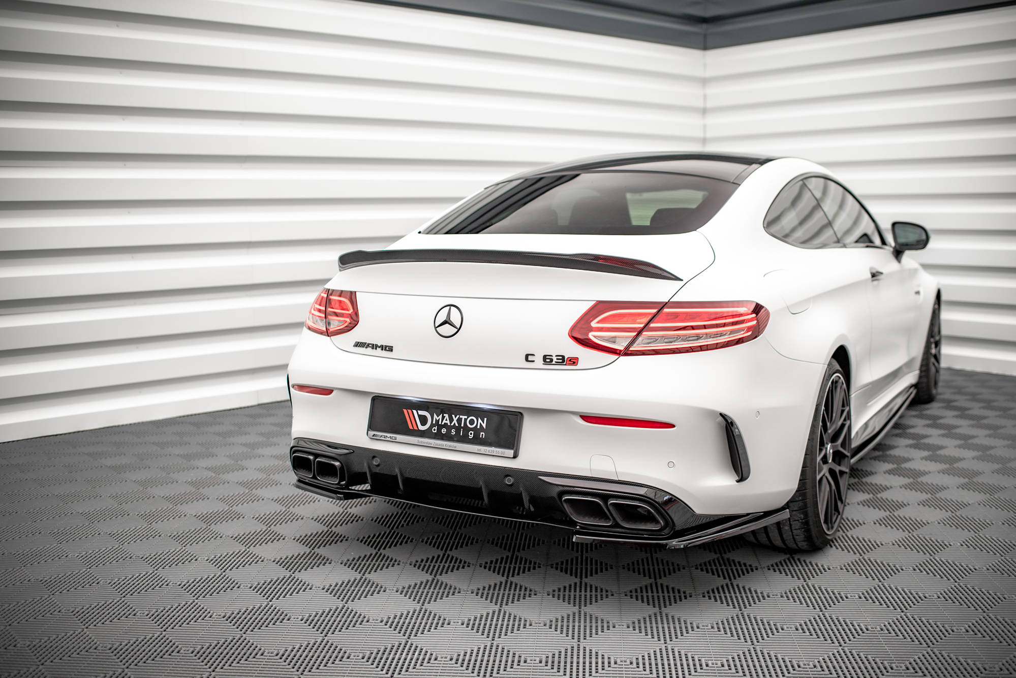 Maxton Design Задние боковые сплиттеры Mercedes-AMG C 63AMG Coupe AMG Aero Pack C205 Facelift — изображение 2