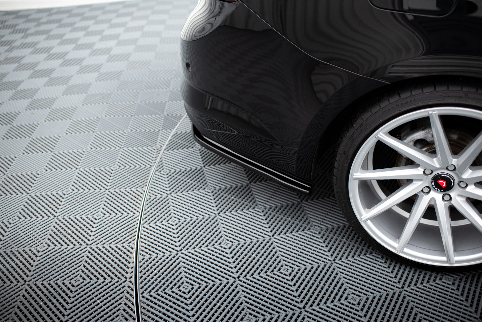 Maxton Design Задние боковые спойлеры Renault Talisman — изображение 3