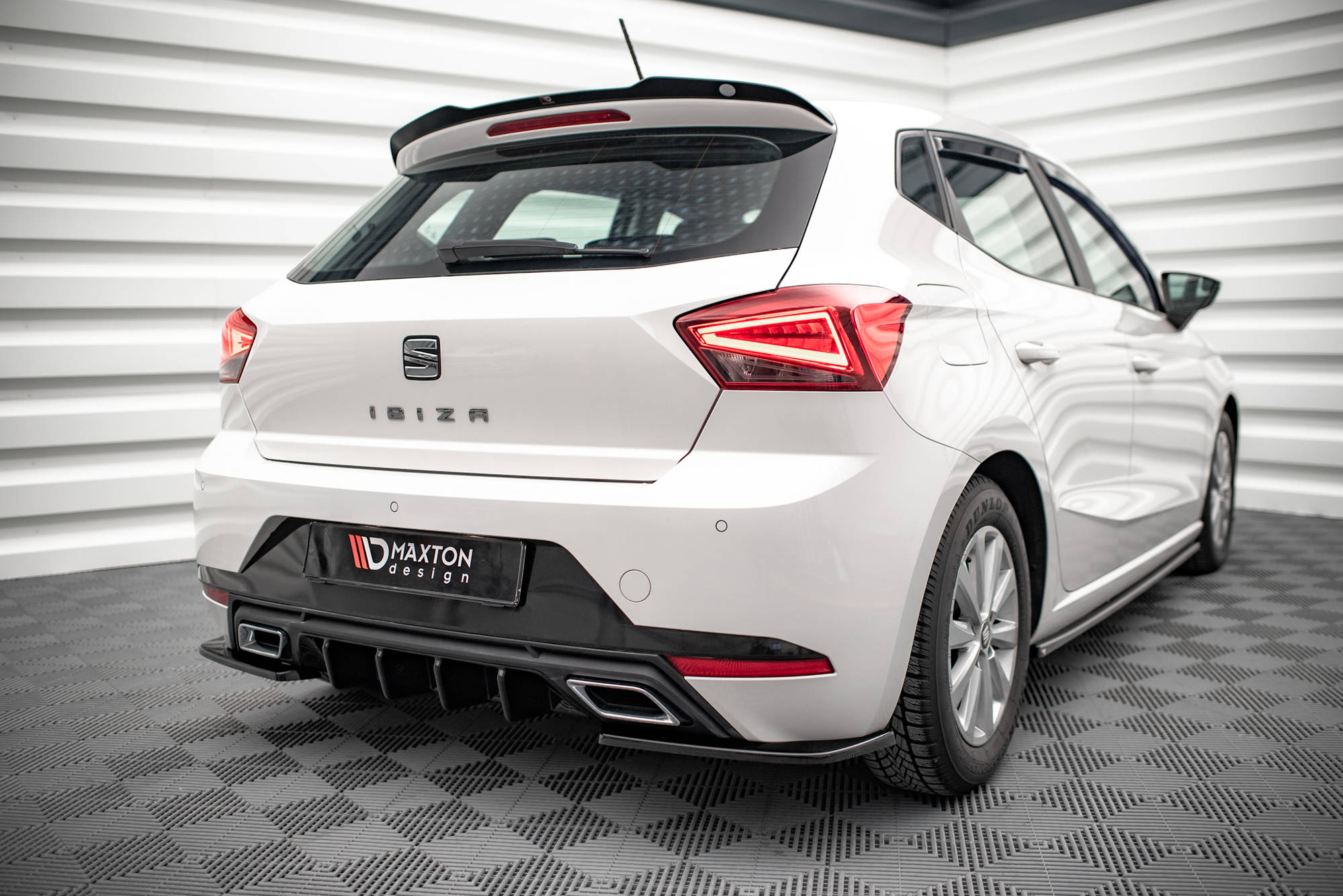 Maxton Design Задние боковые сплиттеры Seat Ibiza FR/ Standard Mk5 — изображение 2