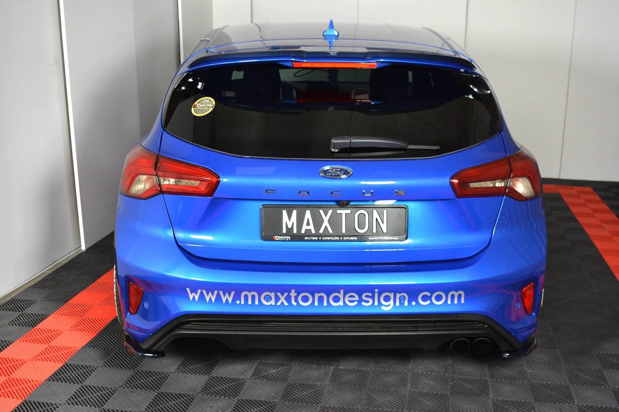 Maxton Design Задние боковые сплиттеры V.1 для Ford Focus Hatchback ST-Line — изображение 2