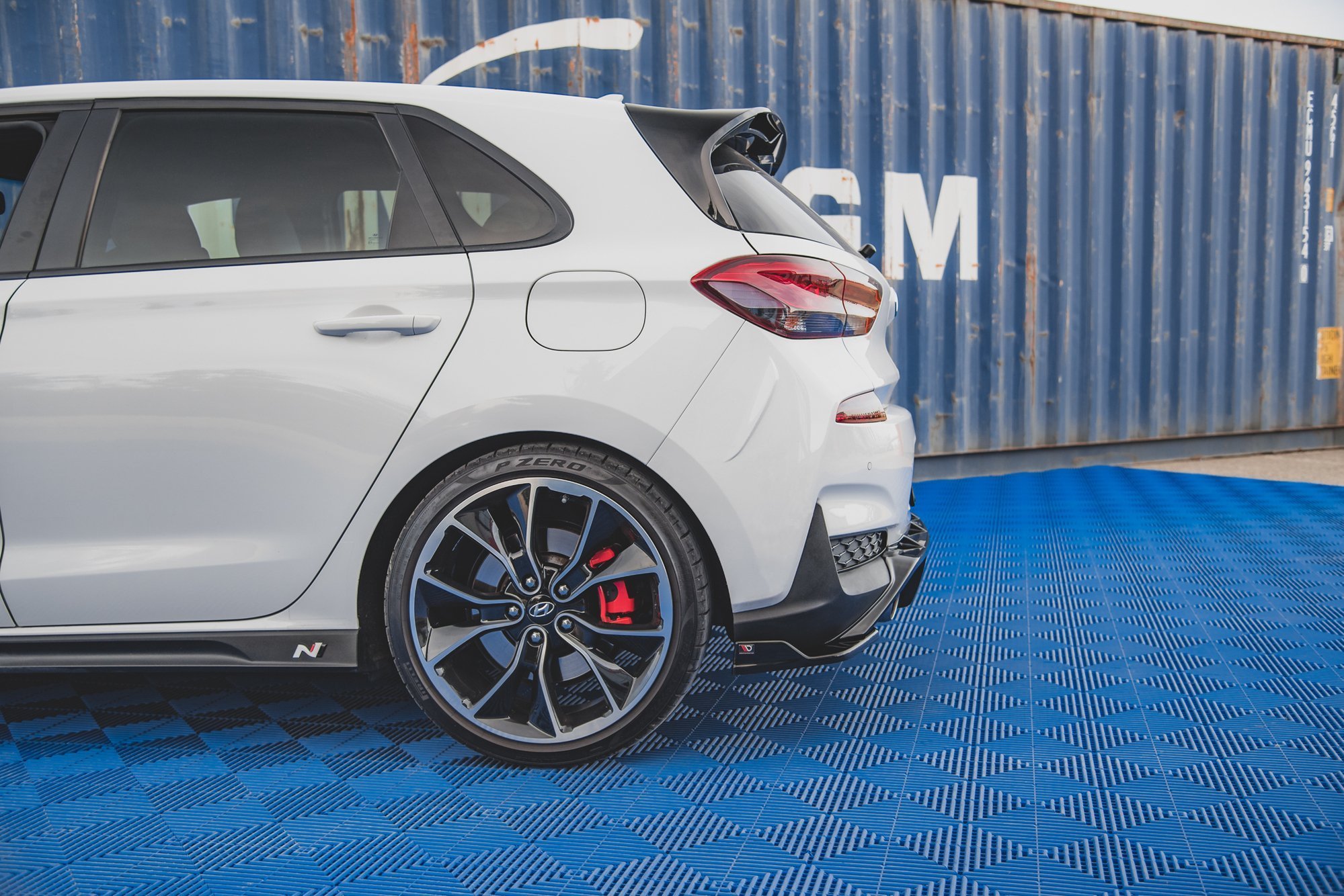 Maxton Design Задние боковые спойлеры V.4 для Hyundai I30 N Mk3 Hatchback — изображение 2