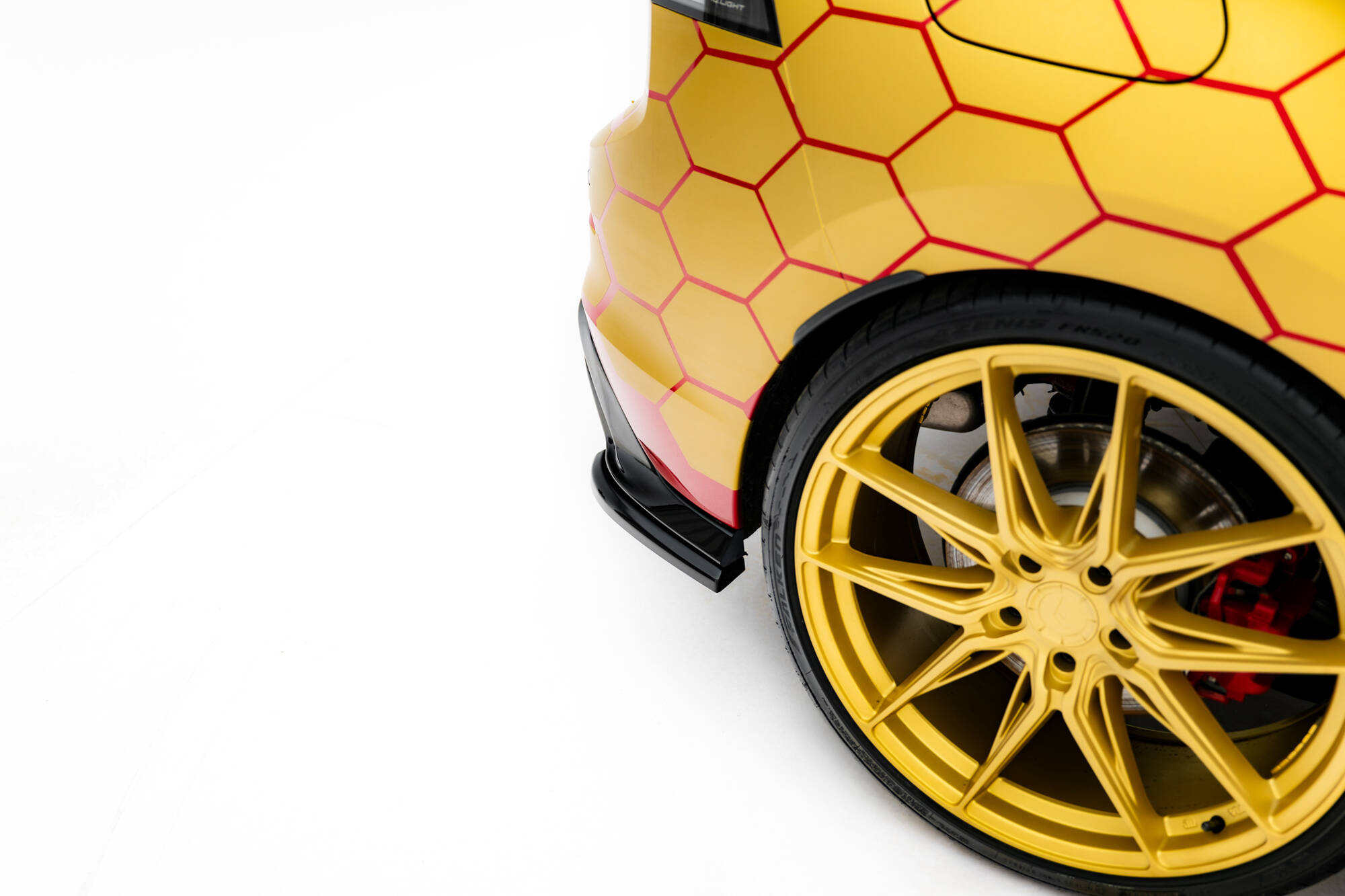 Maxton Design Задние боковые сплиттеры V.4 Volkswagen Golf GTI Clubsport Mk8 Facelift — изображение 3