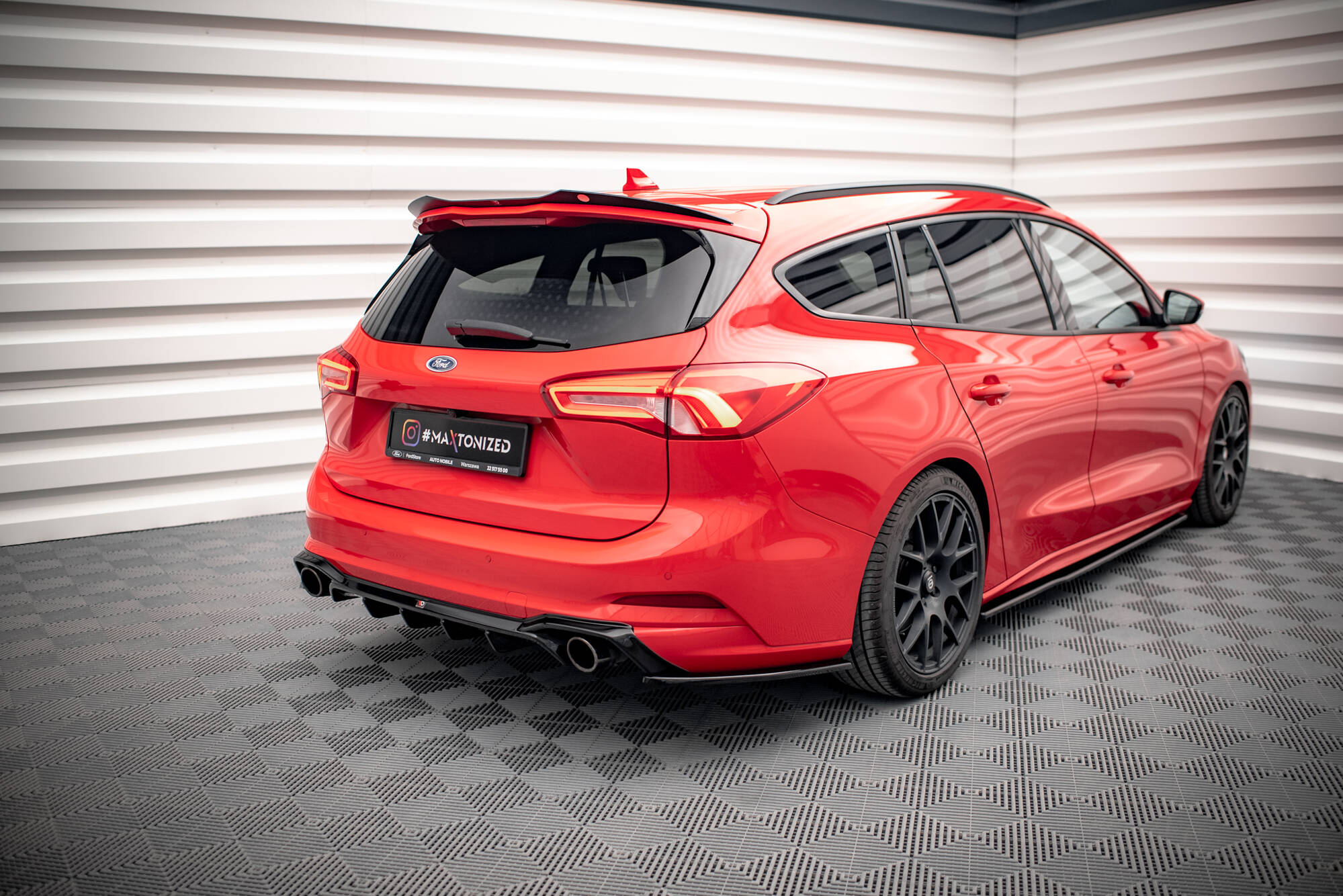 Maxton Design Задние боковые спойлеры V.7 Ford Focus Estate ST Mk4 — изображение 2