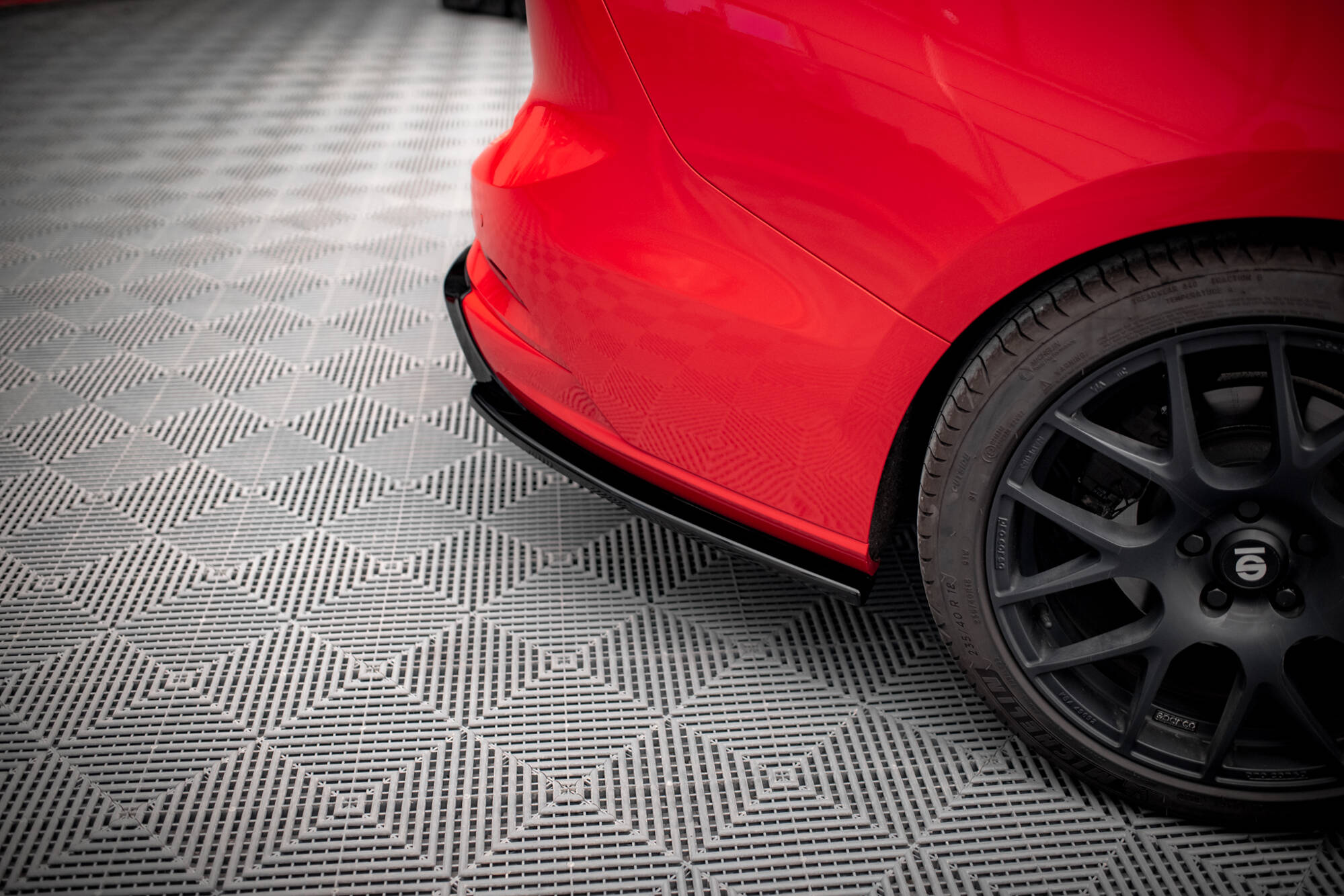 Maxton Design Задние боковые спойлеры V.7 Ford Focus Estate ST Mk4 — изображение 3