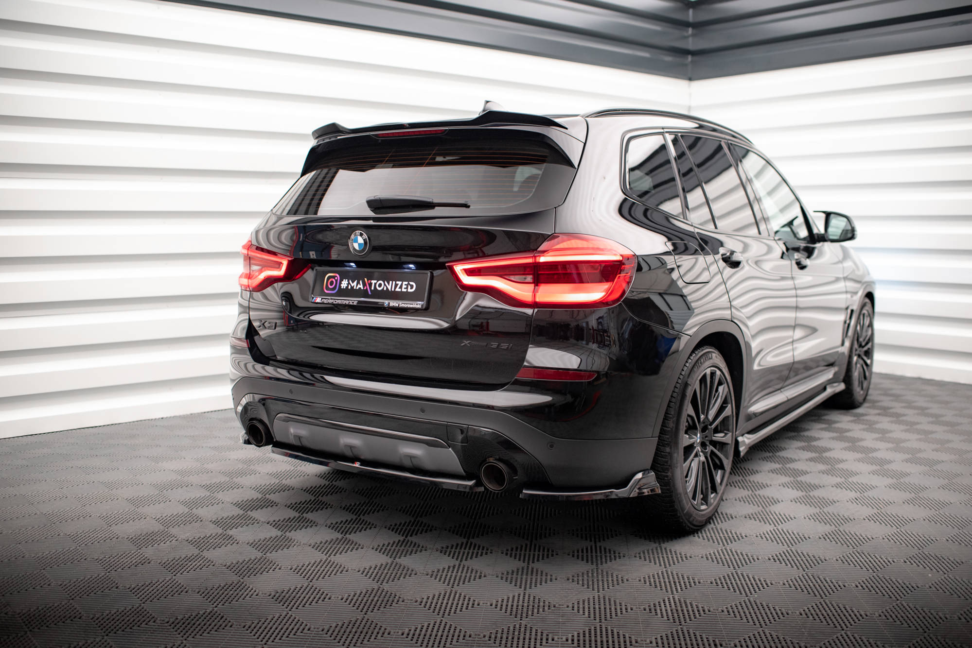Maxton Design Задний сплиттер BMW X3 G01 — изображение 3