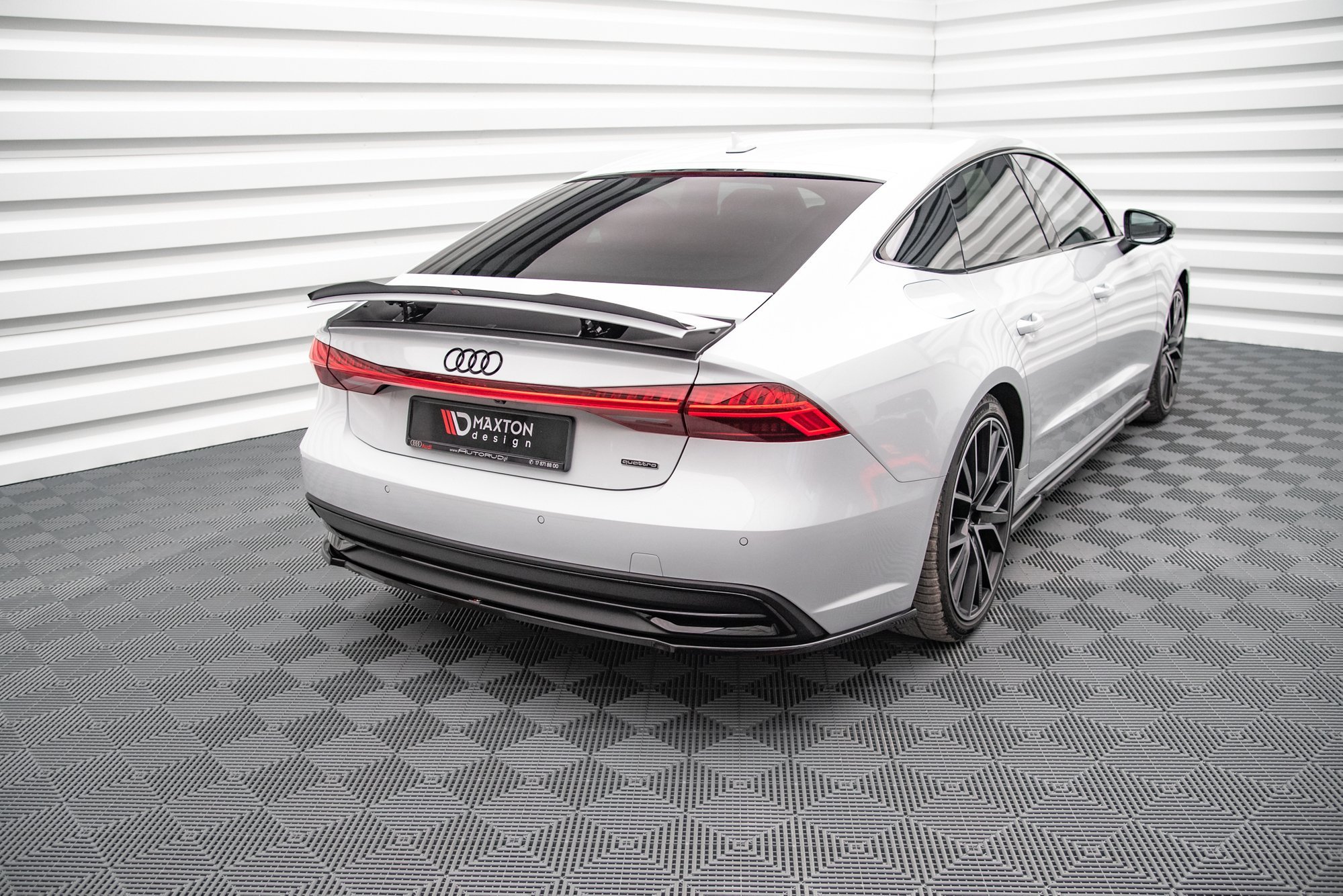 Maxton Design Задний сплиттер для Audi A7 C8 — изображение 2