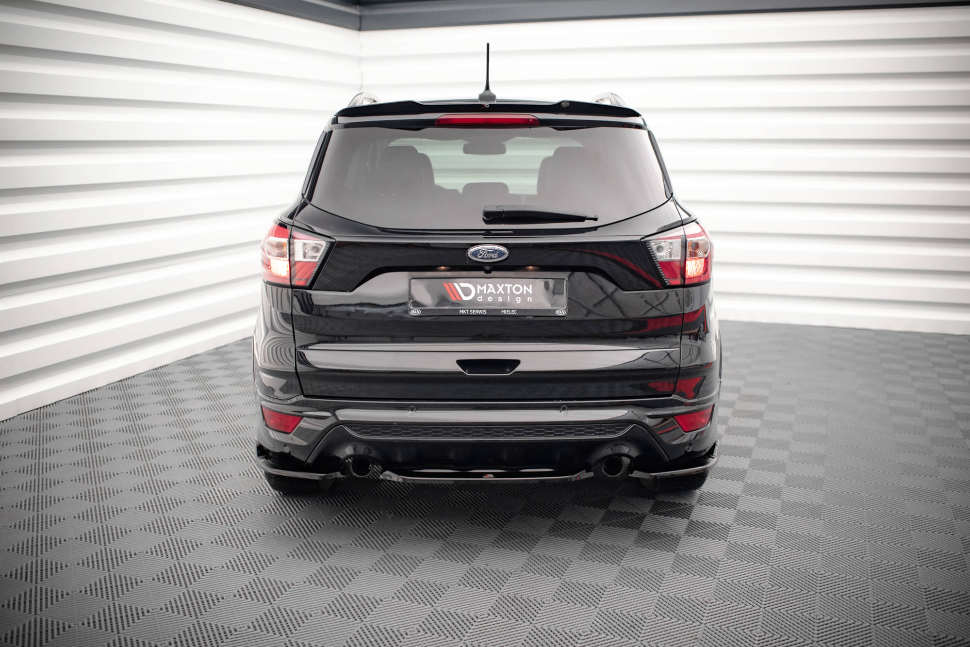 Maxton Design Задний сплиттер для Ford Escape ST-Line Mk3