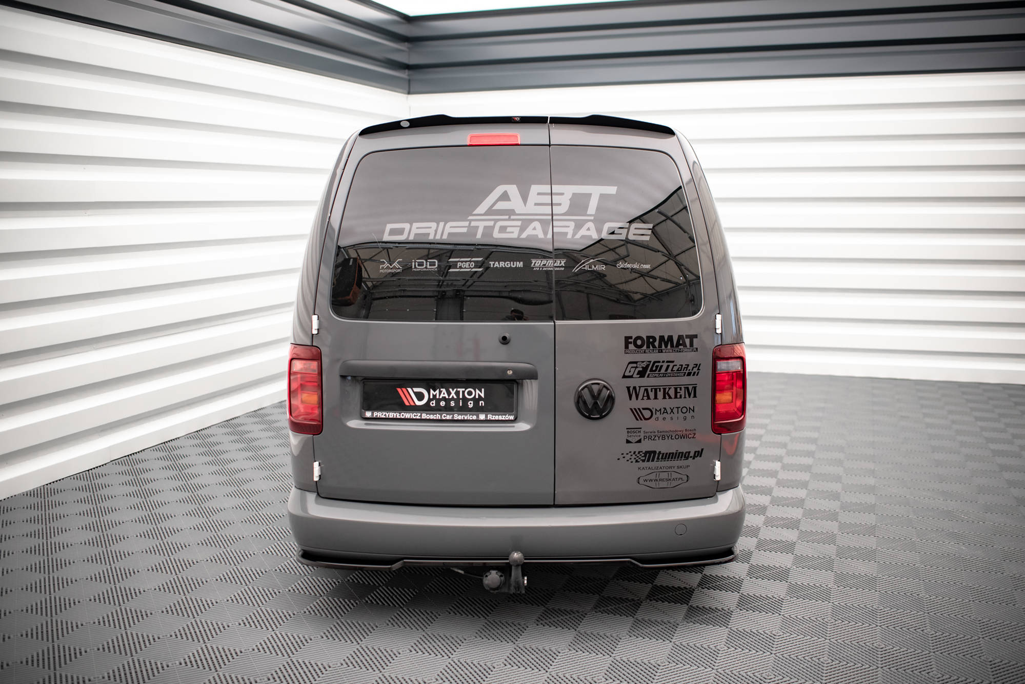 Maxton Design Задний сплиттер для Volkswagen Caddy Long Mk3 Facelift
