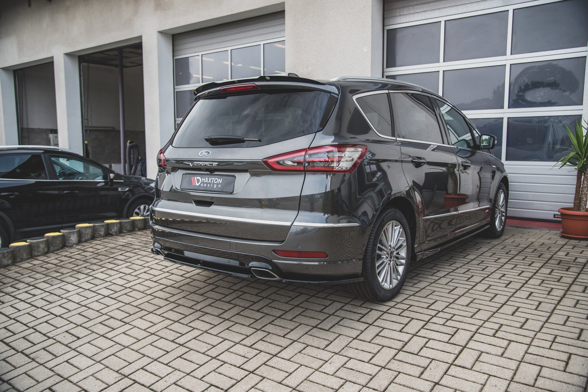 Maxton Design Задний сплиттер Ford S-Max Vignale Mk2 Facelift — изображение 3