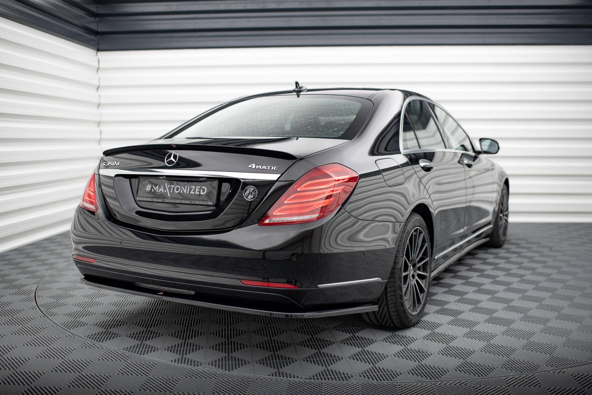 Maxton Design Задний сплиттер V.1 Mercedes-Benz S W222 — изображение 2