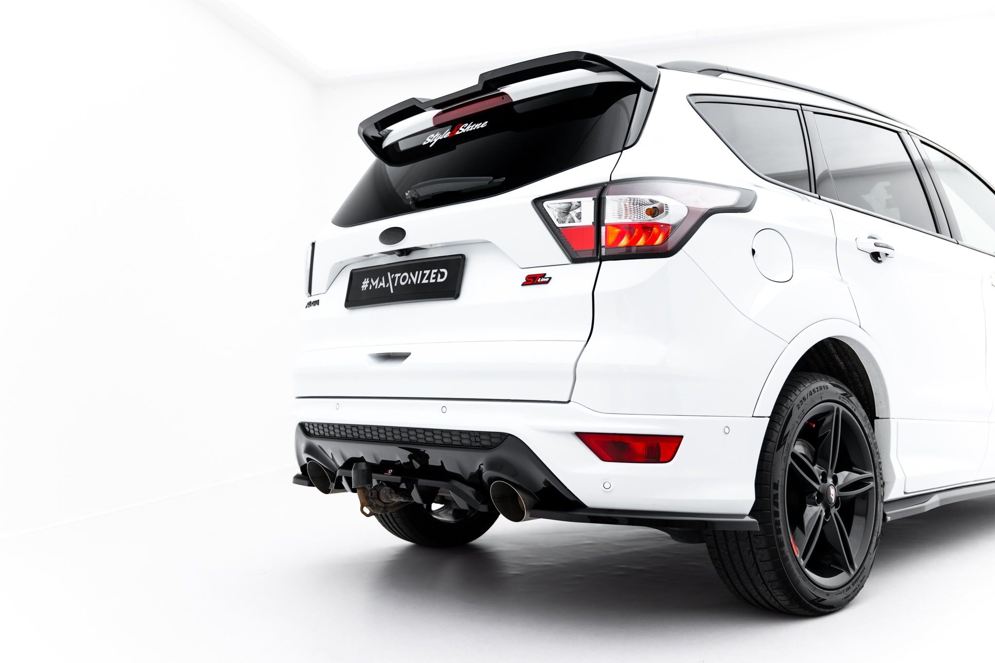 Maxton Design Задний сплиттер (с вертикальными планками) Ford Kuga ST-Line Mk2 Facelift — изображение 6