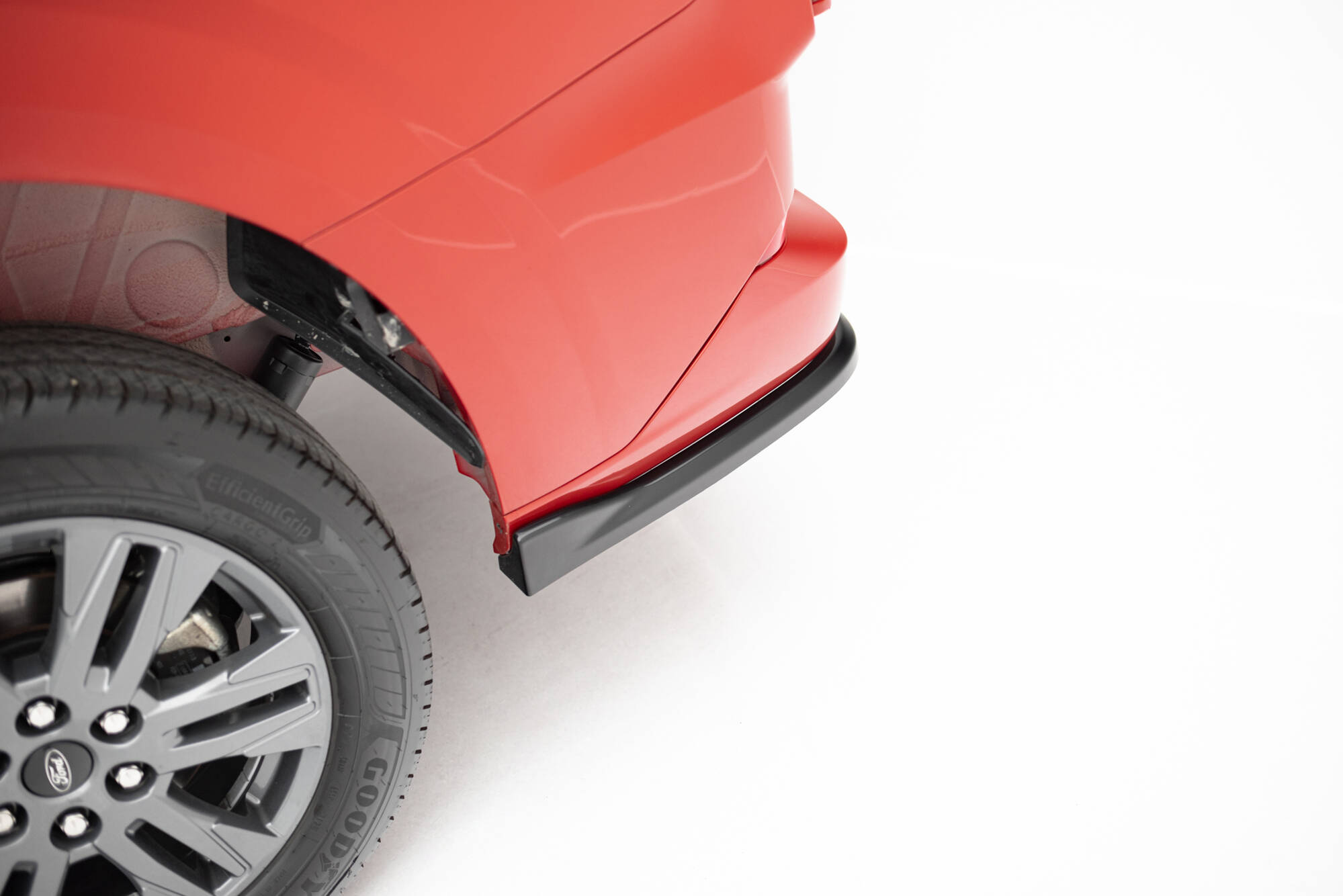 Maxton Design Задний сплиттер (с вертикальными планками) Ford Transit Custom / Tourneo Custom Mk2 — изображение 5