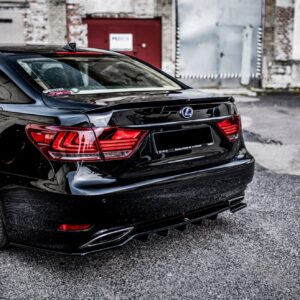 Maxton Design Задний сплиттер (с вертикальными планками) Leuxs LS Mk4 Facelift