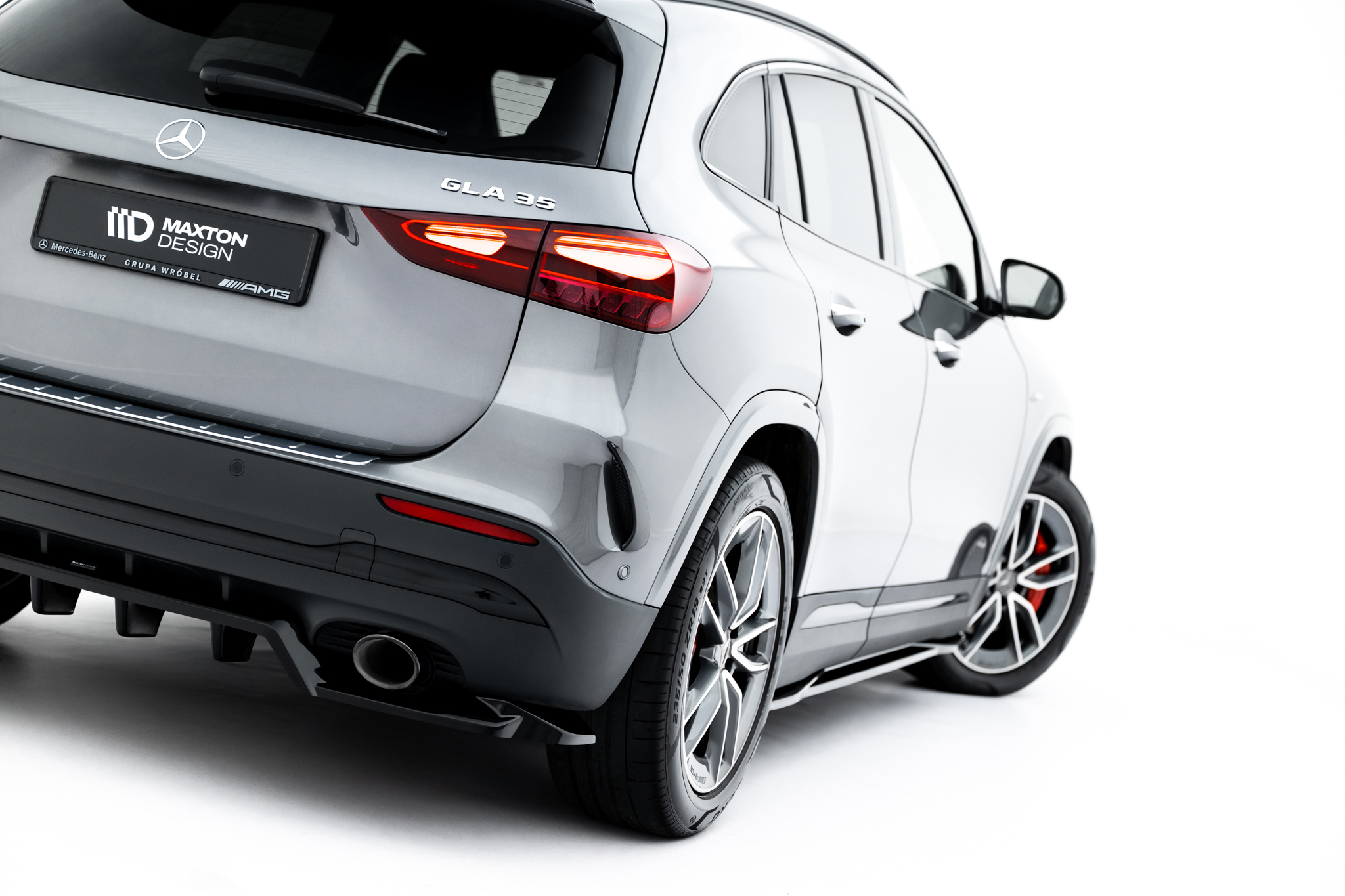 Maxton Design Задний сплиттер (с вертикальными планками) Mercedes-AMG GLA 35 H247 рестайлинг — изображение 5