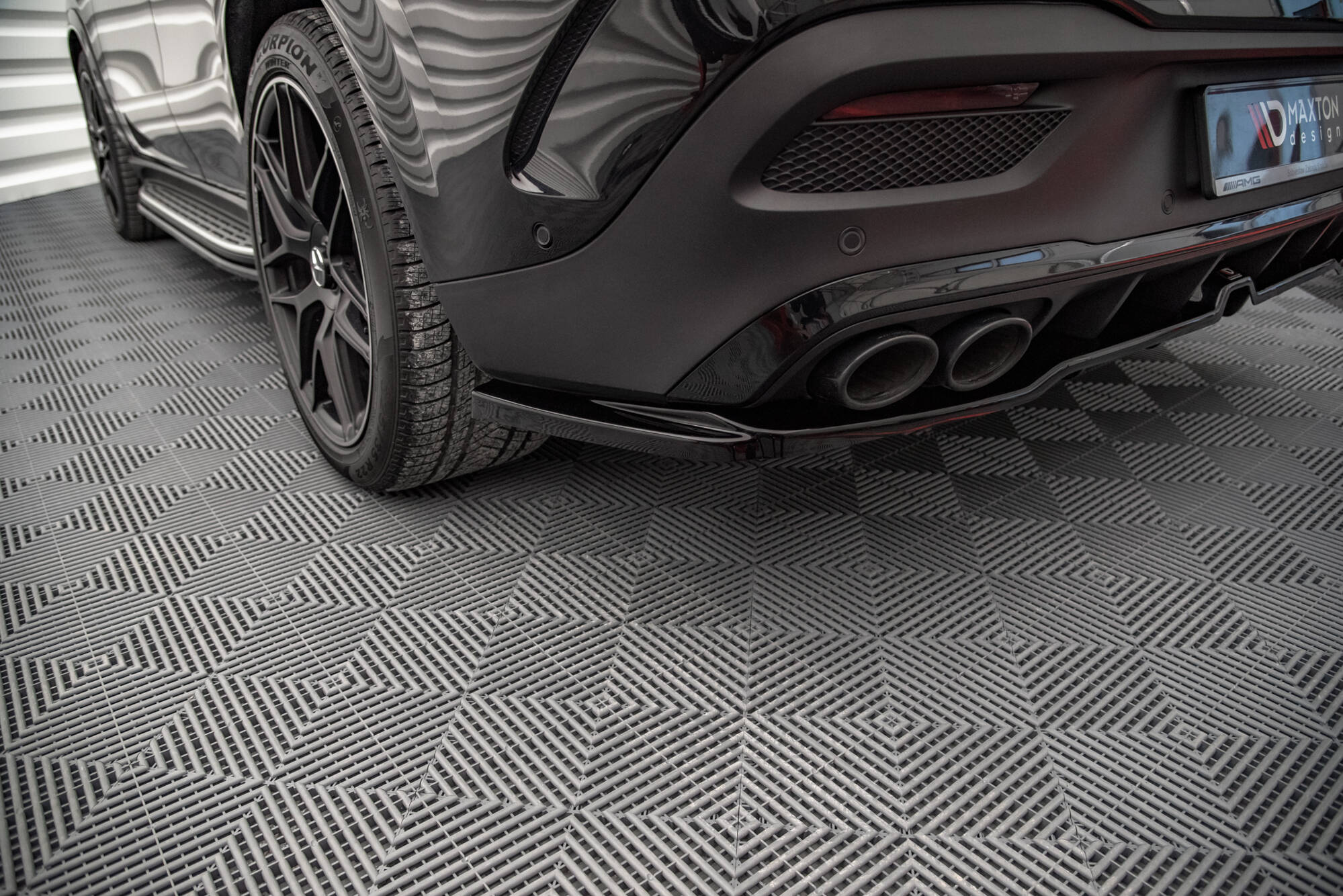 Maxton Design Задний сплиттер (с вертикальными планками) Mercedes-AMG GLE 53 Coupe C167 / C167 Facelift — изображение 2