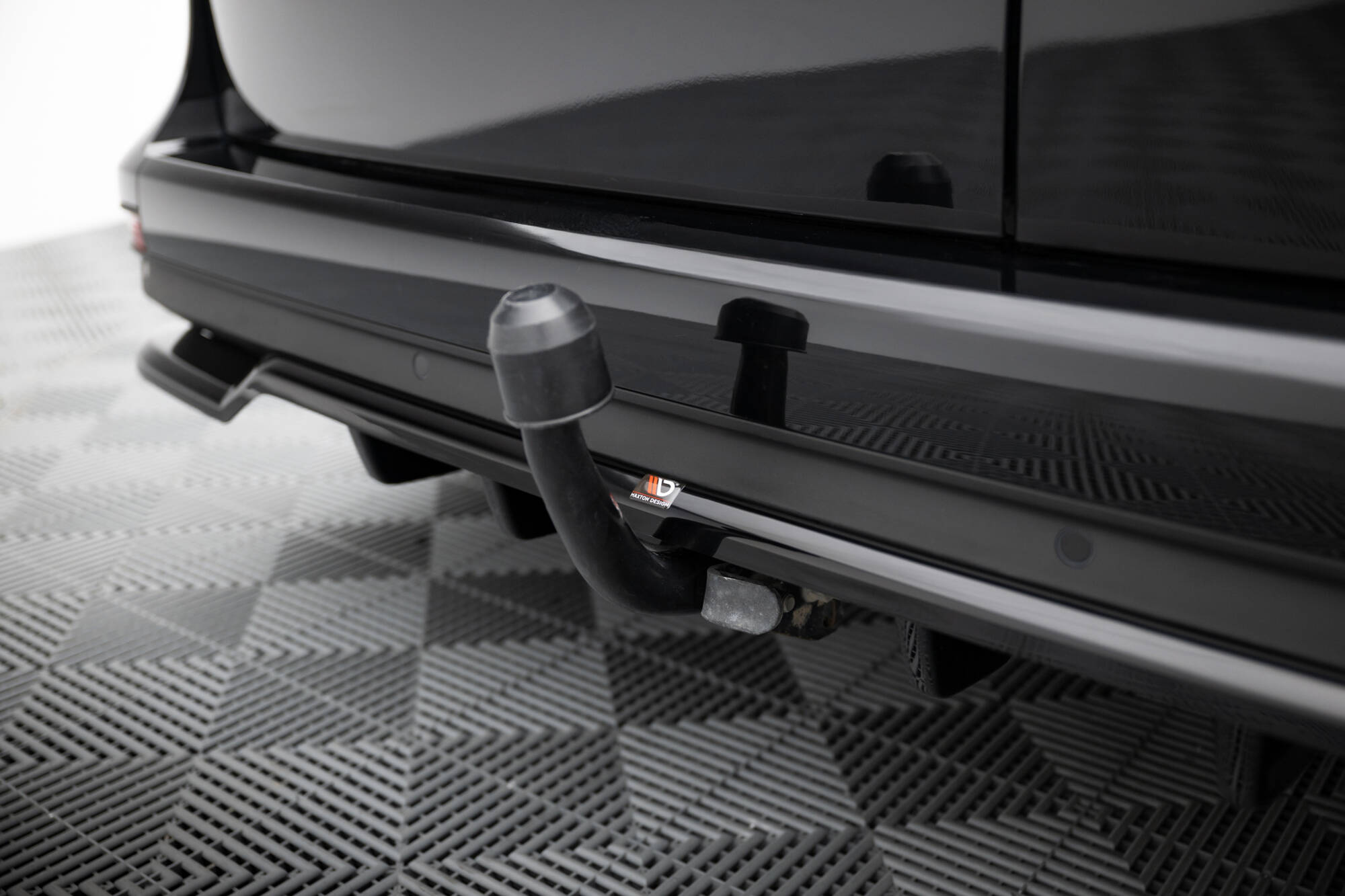 Maxton Design Задний сплиттер (с вертикальными планками) Mercedes-Benz T W420 — изображение 3