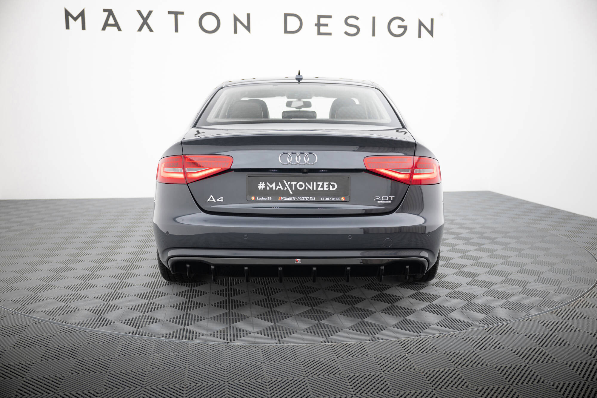 Maxton Design Задний бампер Audi A4 B8 Facelift (версия без выхлопной системы)