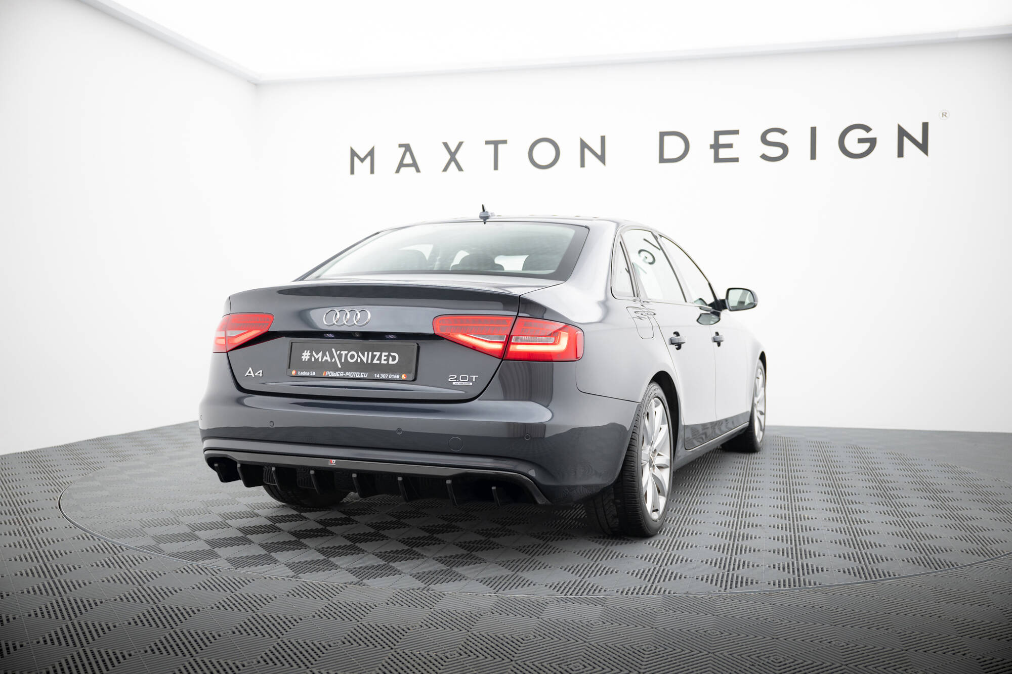 Maxton Design Задний бампер Audi A4 B8 Facelift (версия без выхлопной системы) — изображение 2