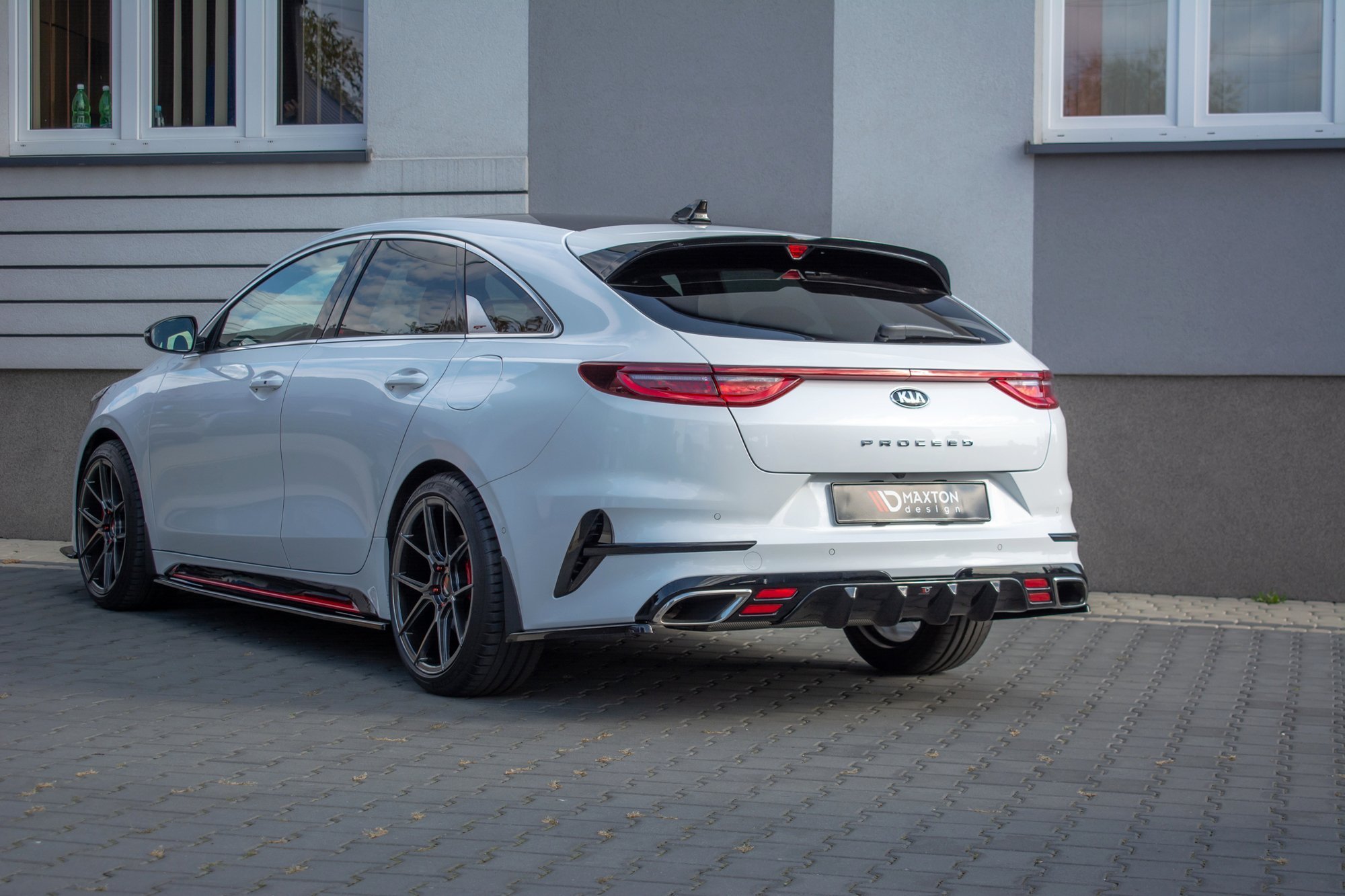Maxton Design Задний бампер Kia ProCeed GT Mk 1 — изображение 4