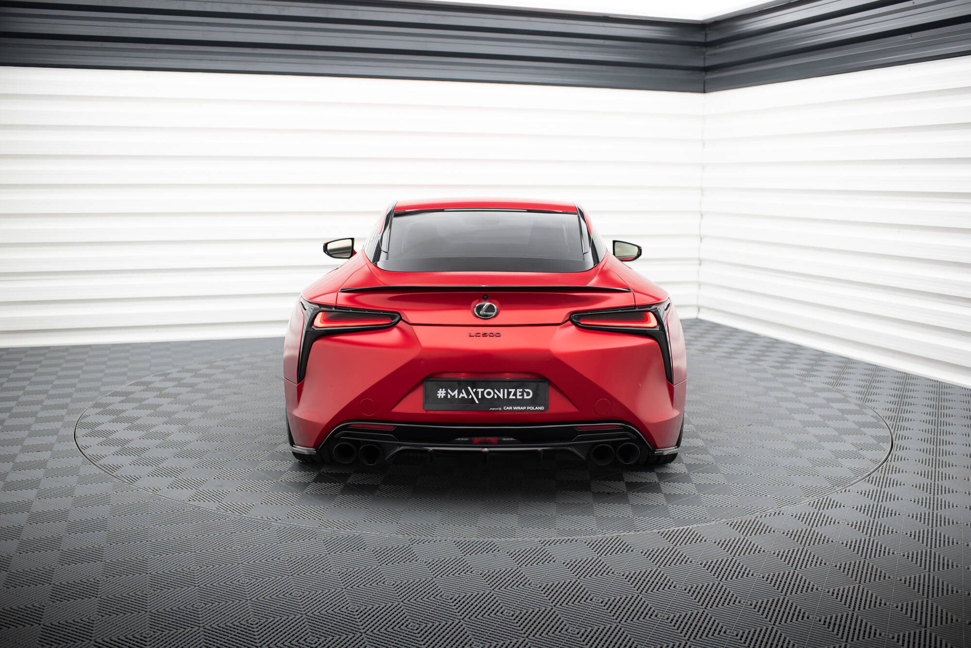 Maxton Design Задний бампер Lexus LC 500 — изображение 2